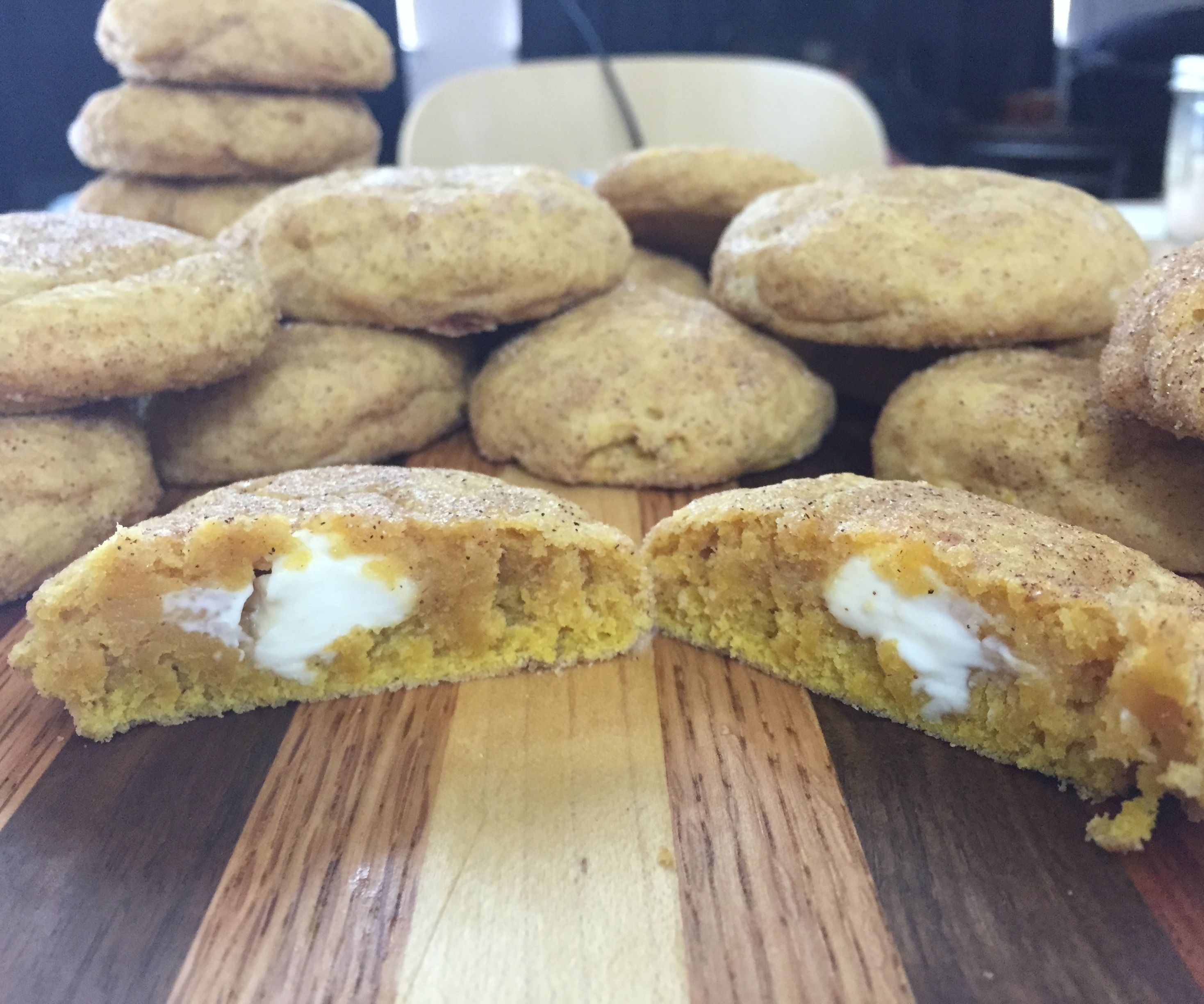 Pumpkin Cheesecake Cookies