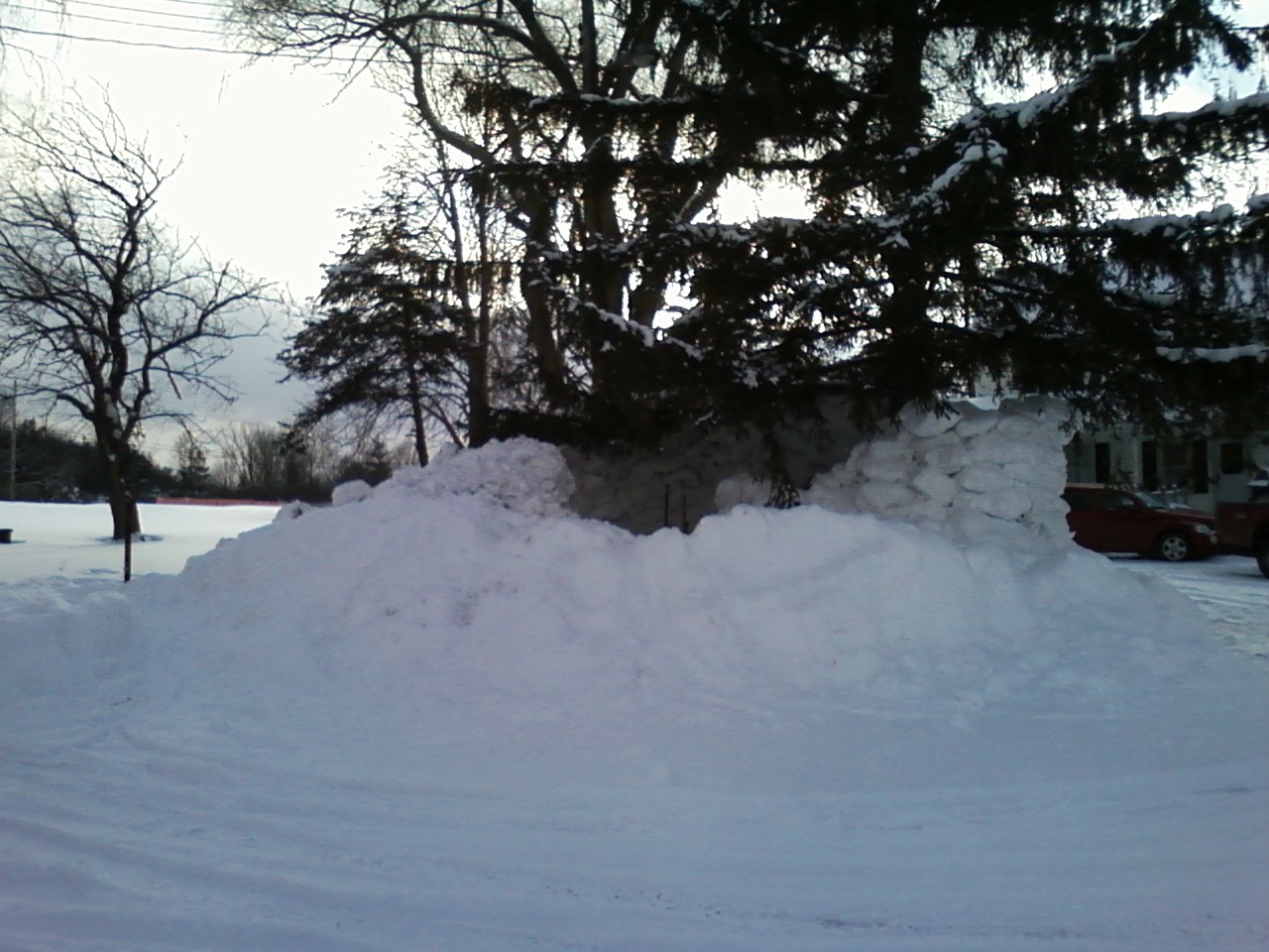 How to make an epic, heated snowfort