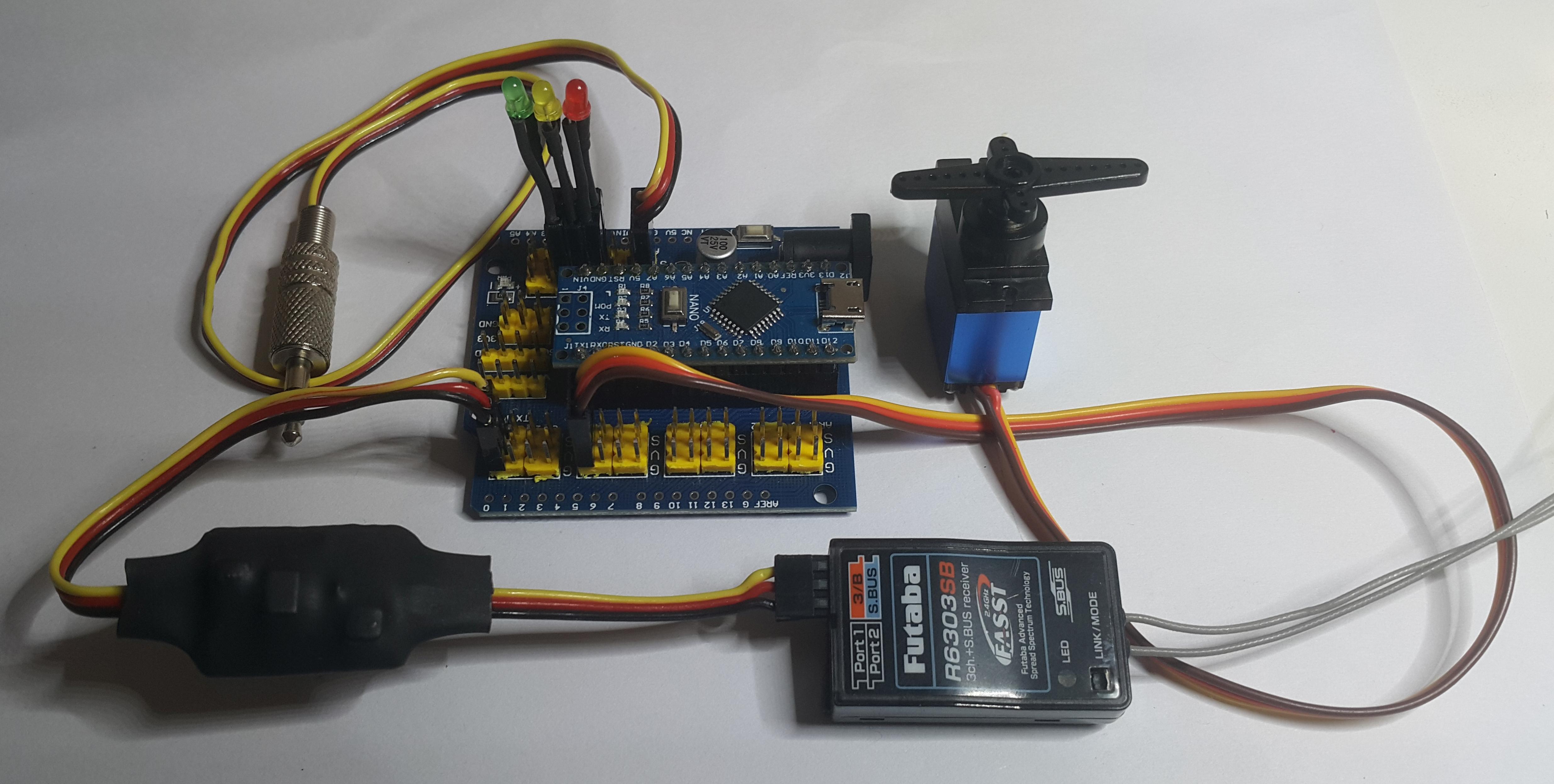 SBUS to PPM and PWM Decoder Using Arduino Timer Interrupts. PART 4: SBUS to Servo Decoder