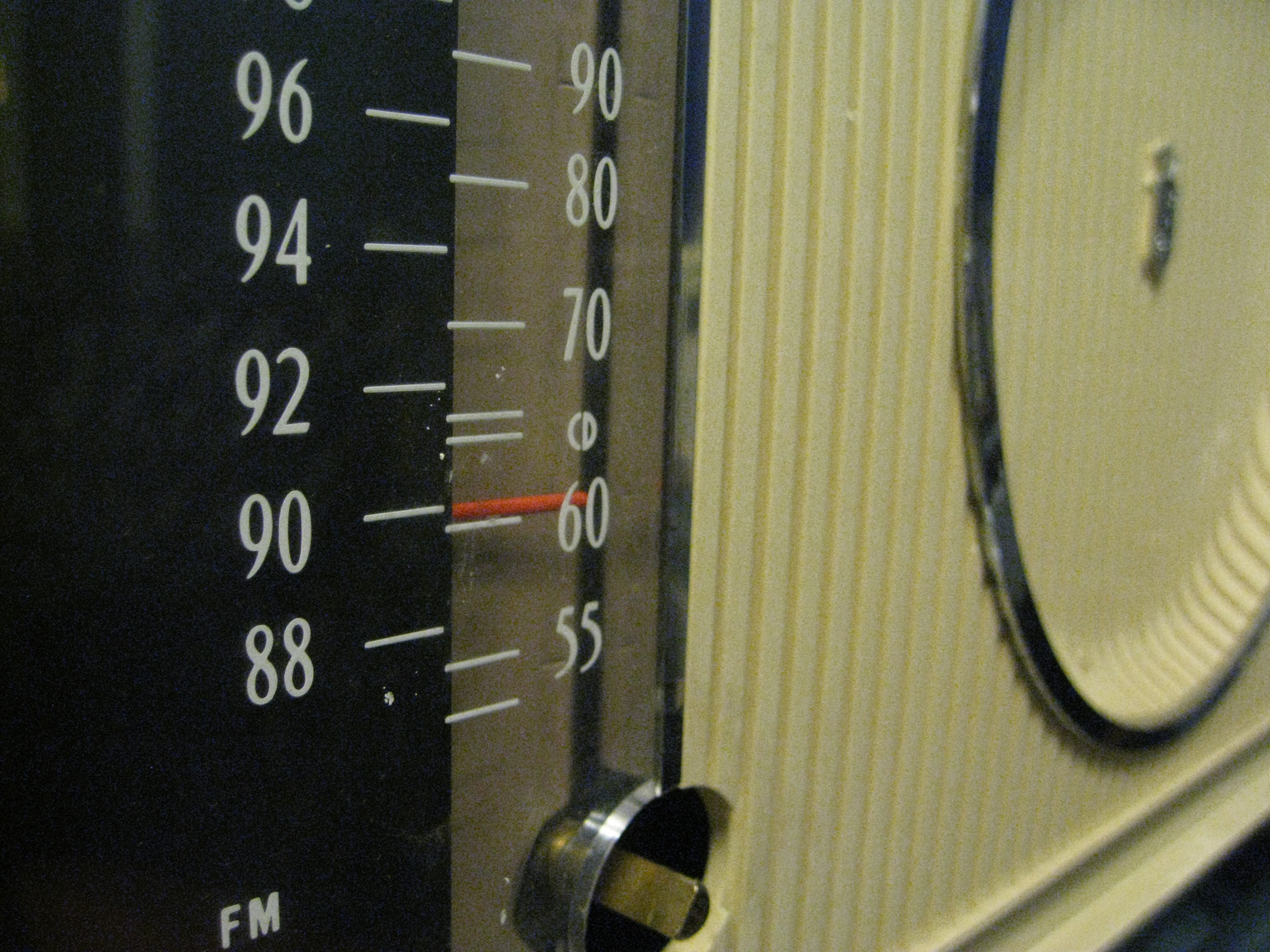 Fix a Vintage Radio Tuner String