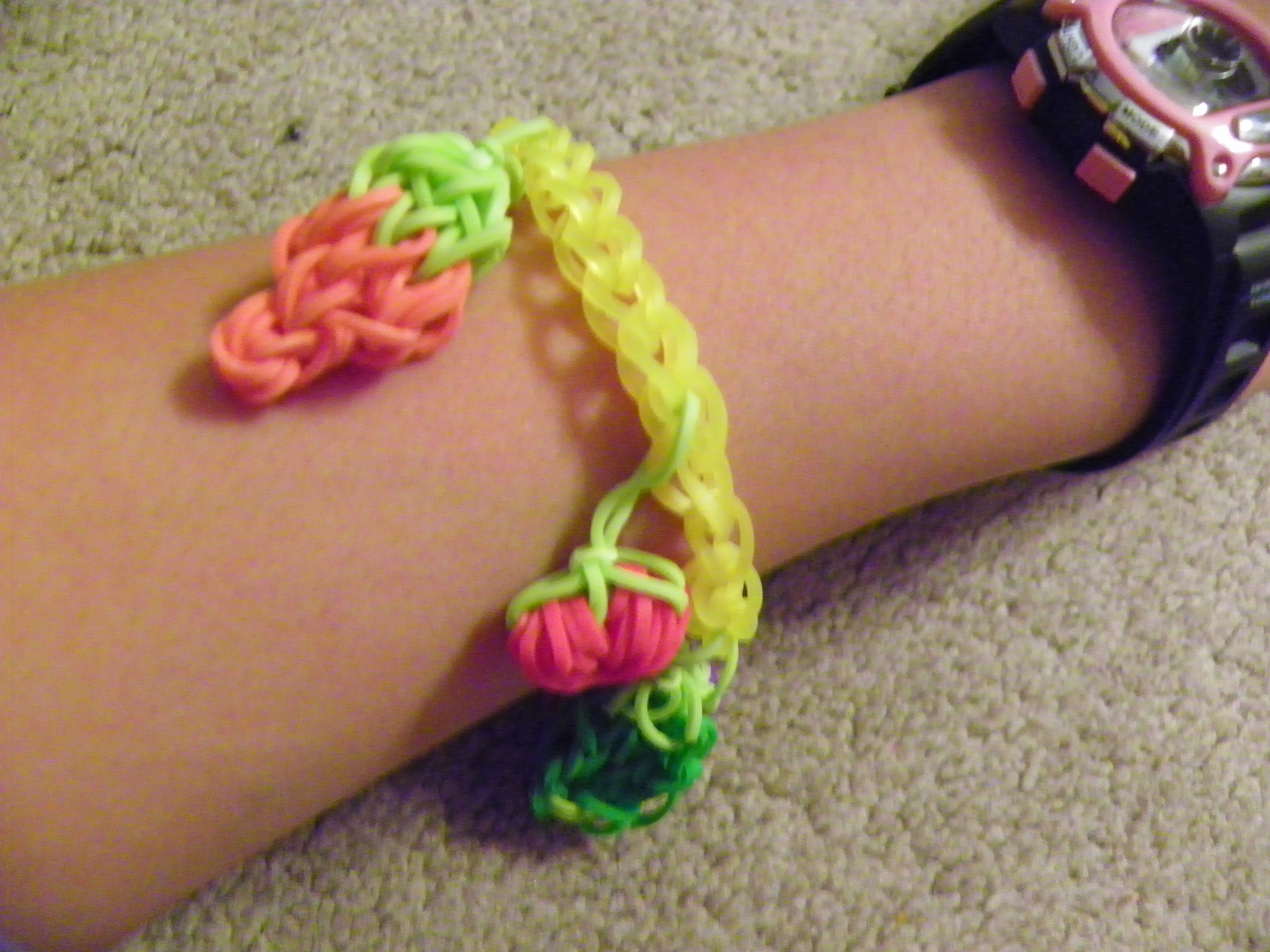 Rainbow Loom Vegetable Garden Bracelet