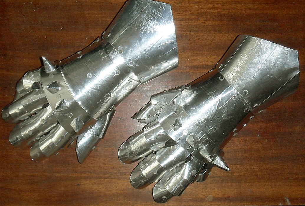 Costume Gauntlets for Less Than a Fiver.