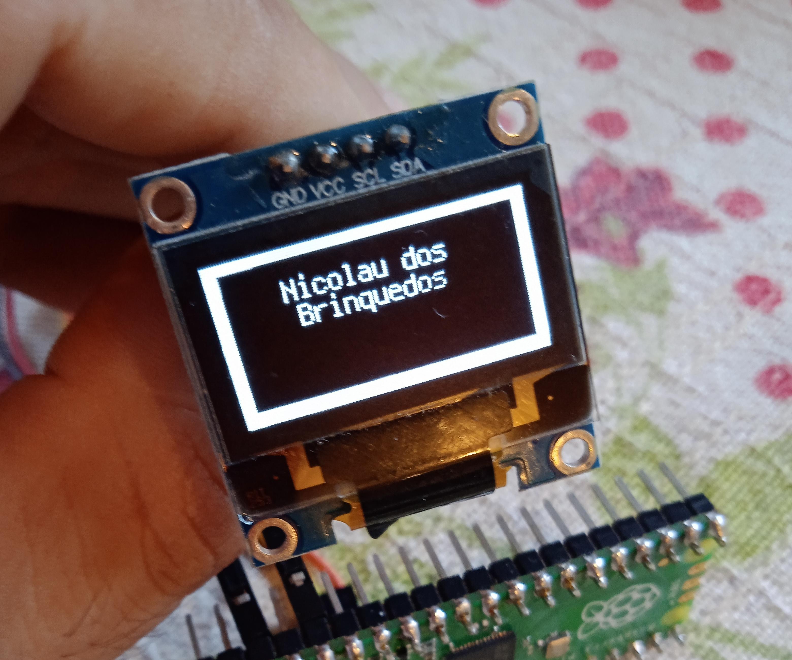 Raspberry Pi Pico With I2C Oled Display and CircuitPython