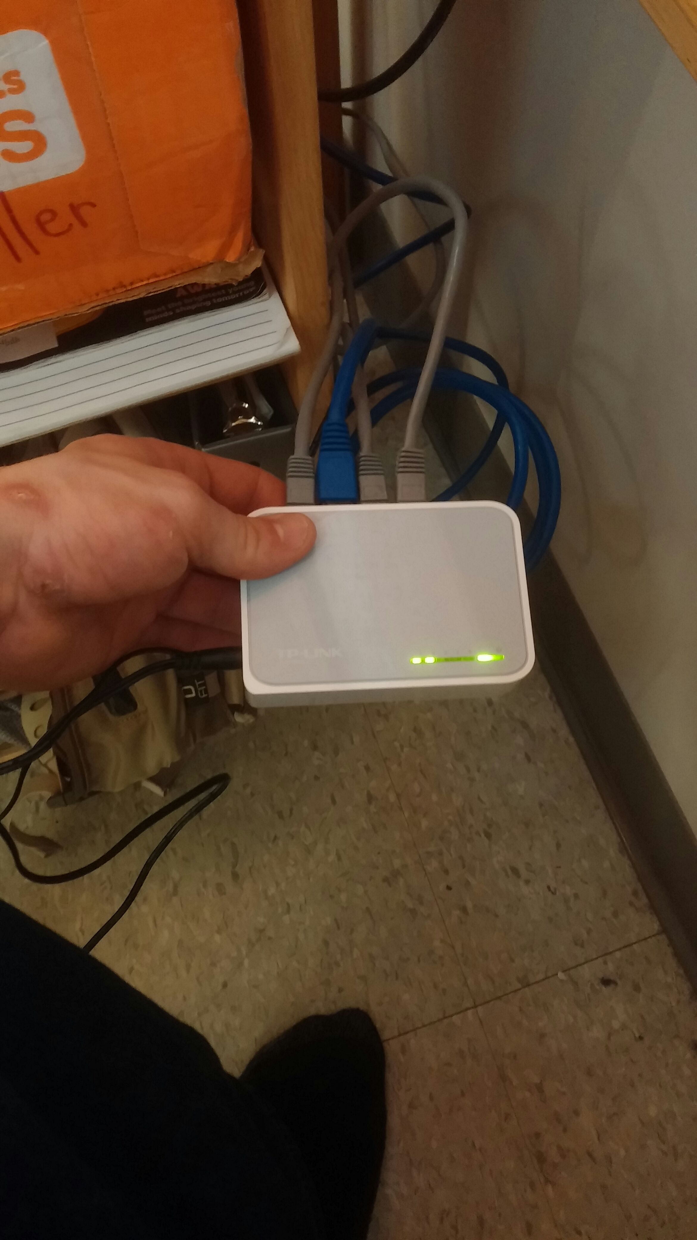 How to set up a WIFI network