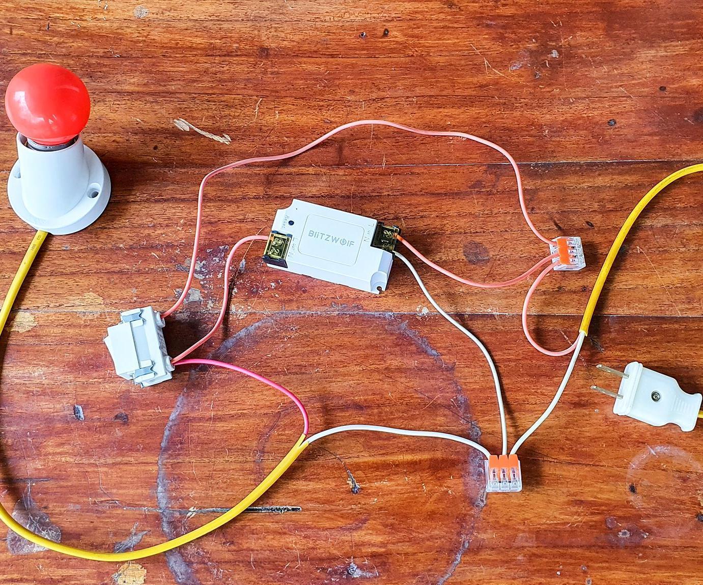 How to Control Your Light on WiFi Smart Switch and Wall Switch