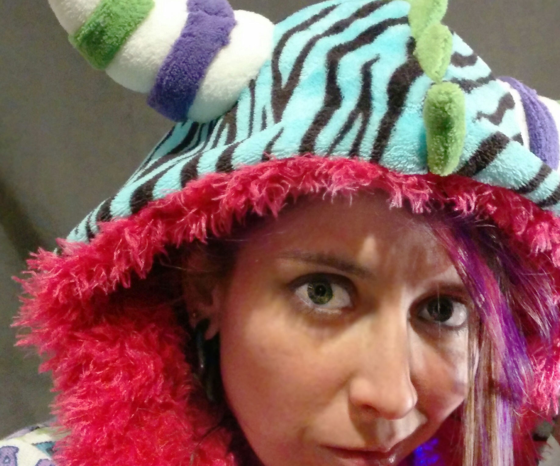 Make a Friendship Finding E-Textile Monster Hoodie With Neopixels