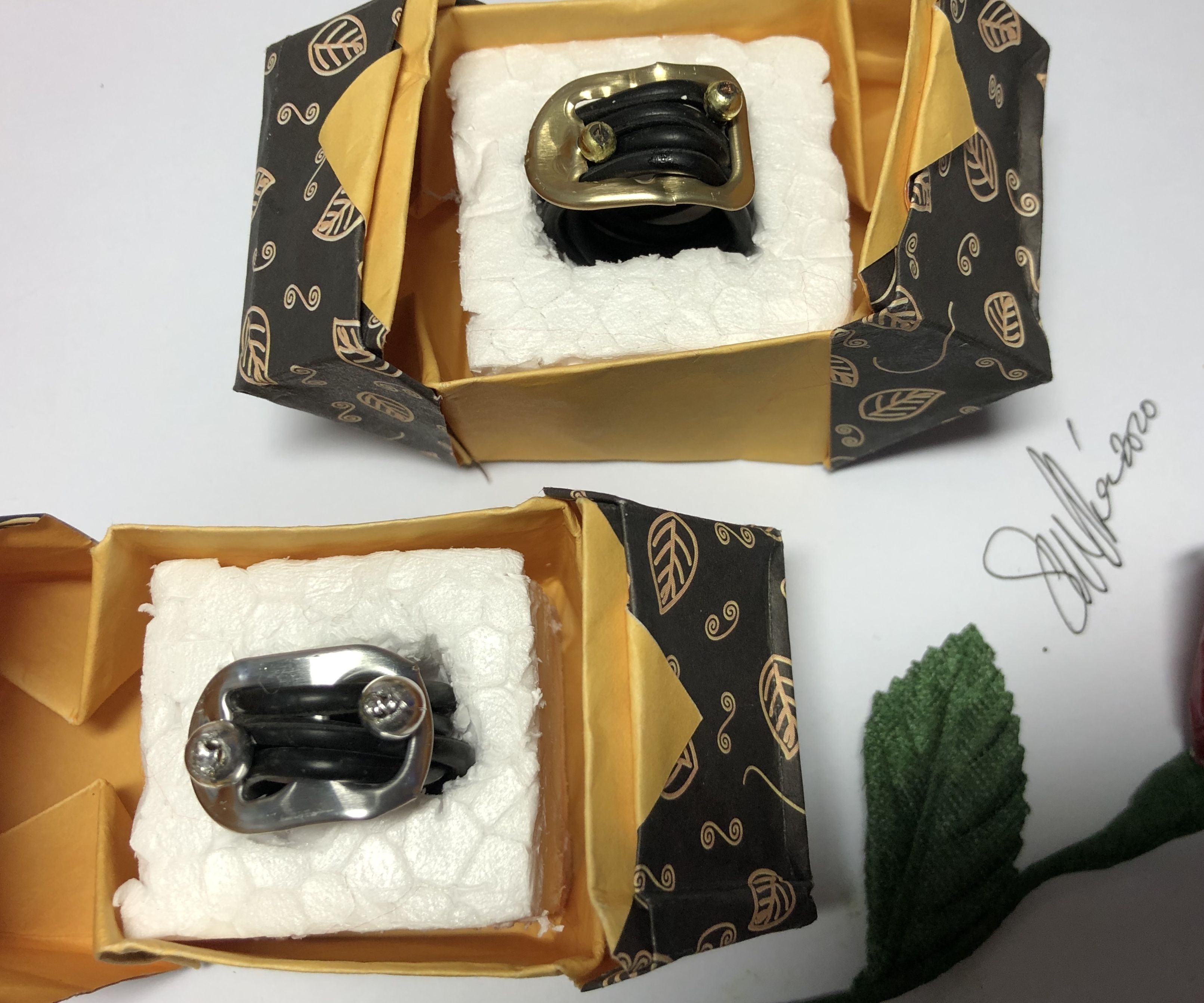 Retro Wire Ring 