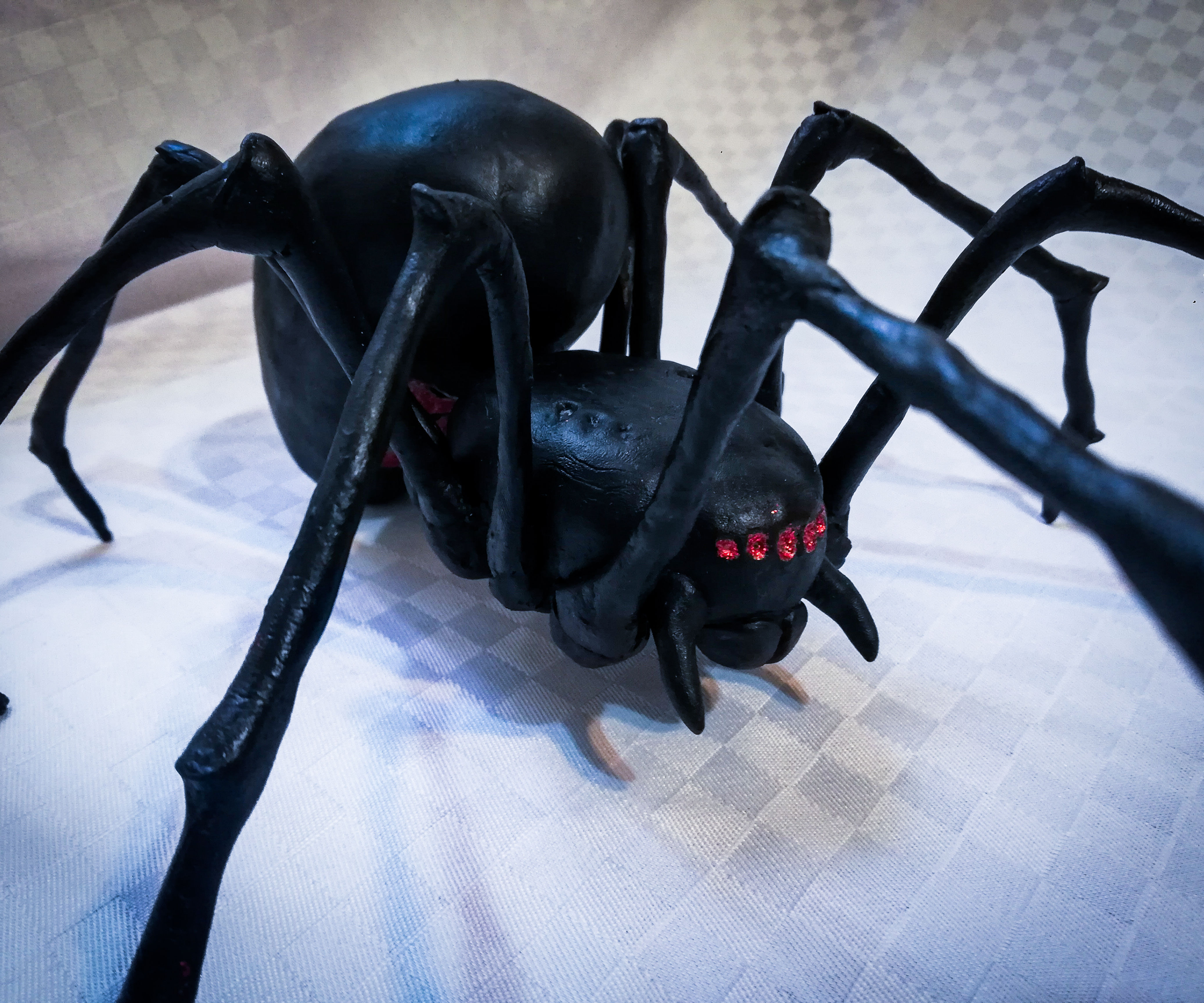 3D Spider(Fusion 360) to a Realistic Sculpted Spider!