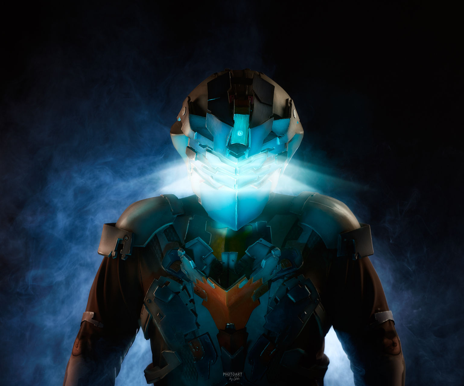 Dead Space 2 Cosplay — Creating the «Advanced Suit» Suit of Isaac Clarke