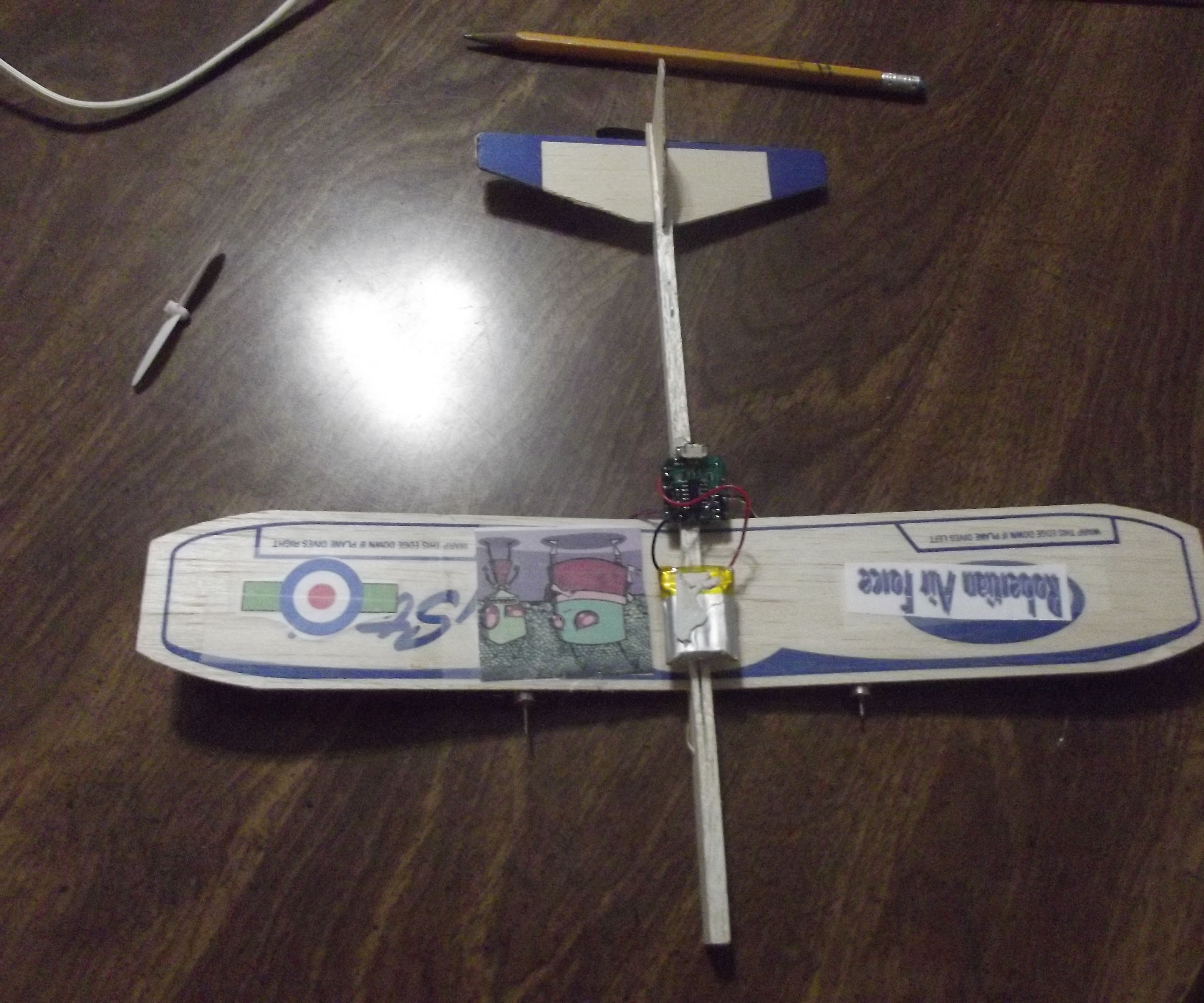 RC Plane Made From a Broken RC Helicopter