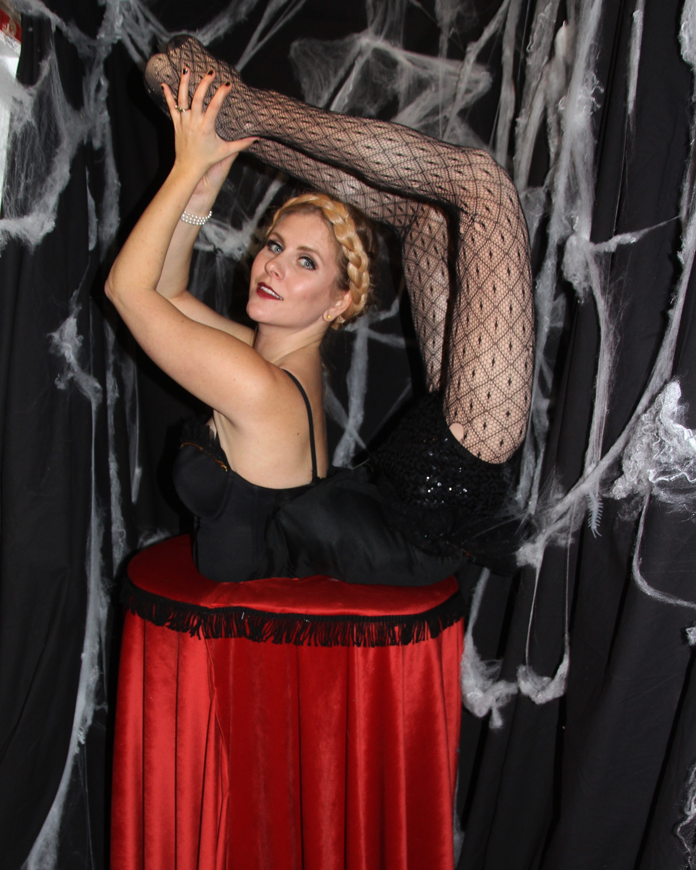 Freaky Contortionist Costume With False Legs