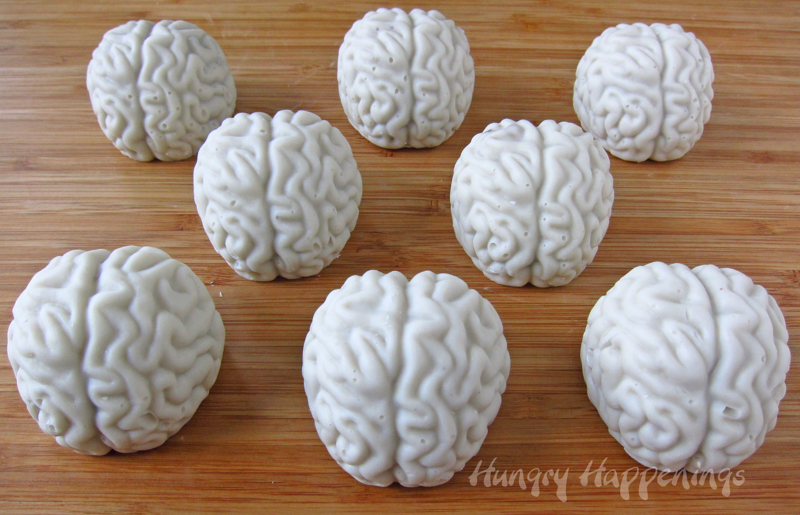 Cake Ball Brains with Oozing Cherry Blood make creepy Halloween treats, Ghoulish Goodies, zombie themed desserts .jpg