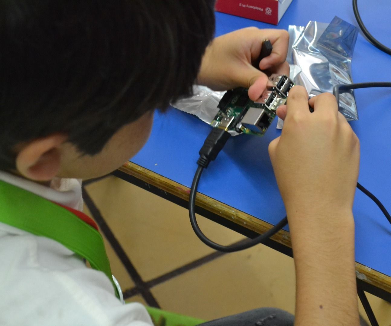 Centro De Cómputo Para Niños Con Raspberry Pi 