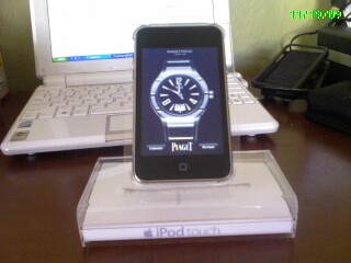 Crystal clear cradle for 3rd gen ipod Touch