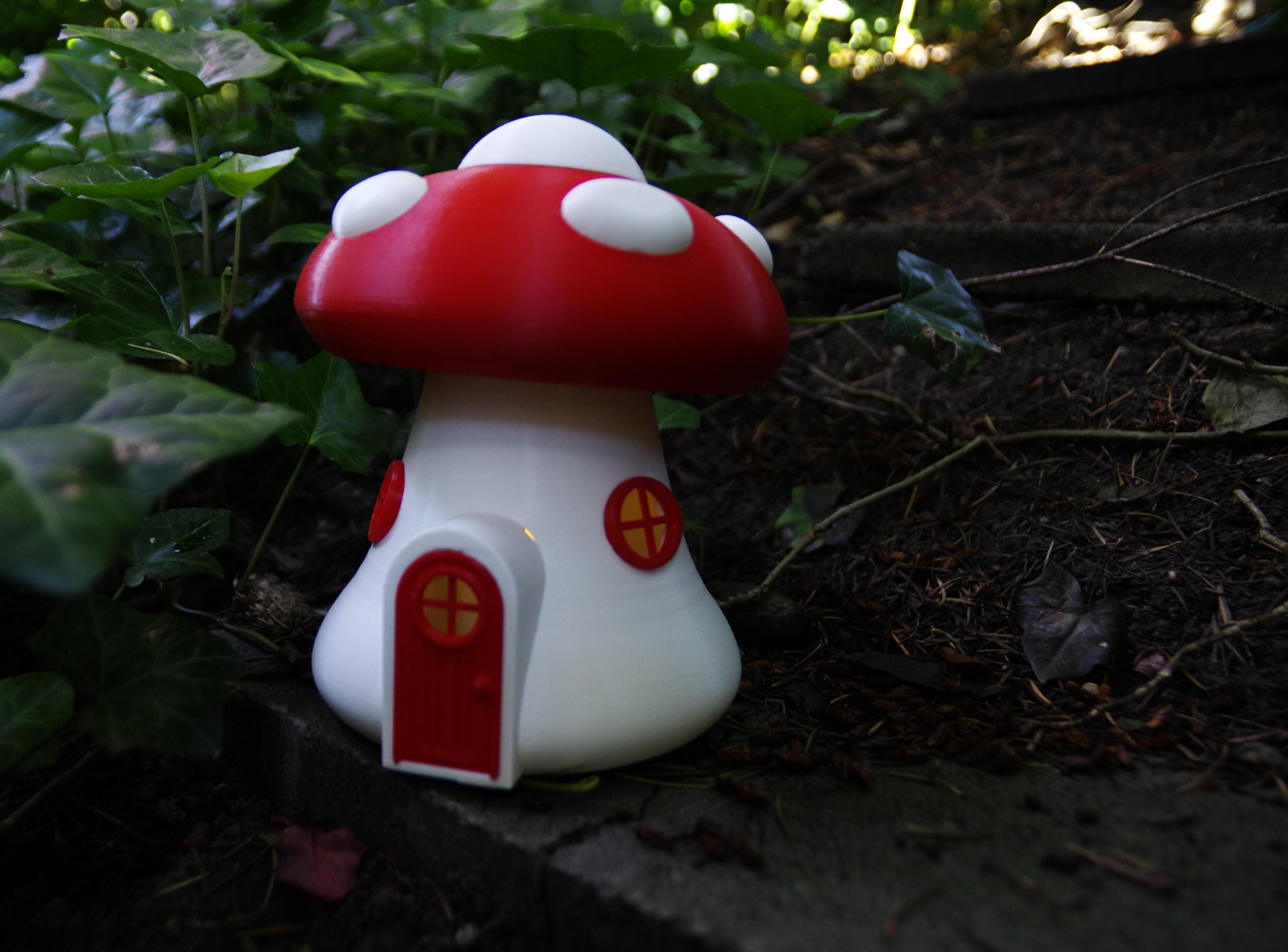 Mushroom Lantern House