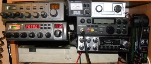 EI7GMB-My-overblown-cb-radio-setup-at-parents-house-A-bit-of-nostalgia-from-early-days-Ham-Shack-Picture.JPG