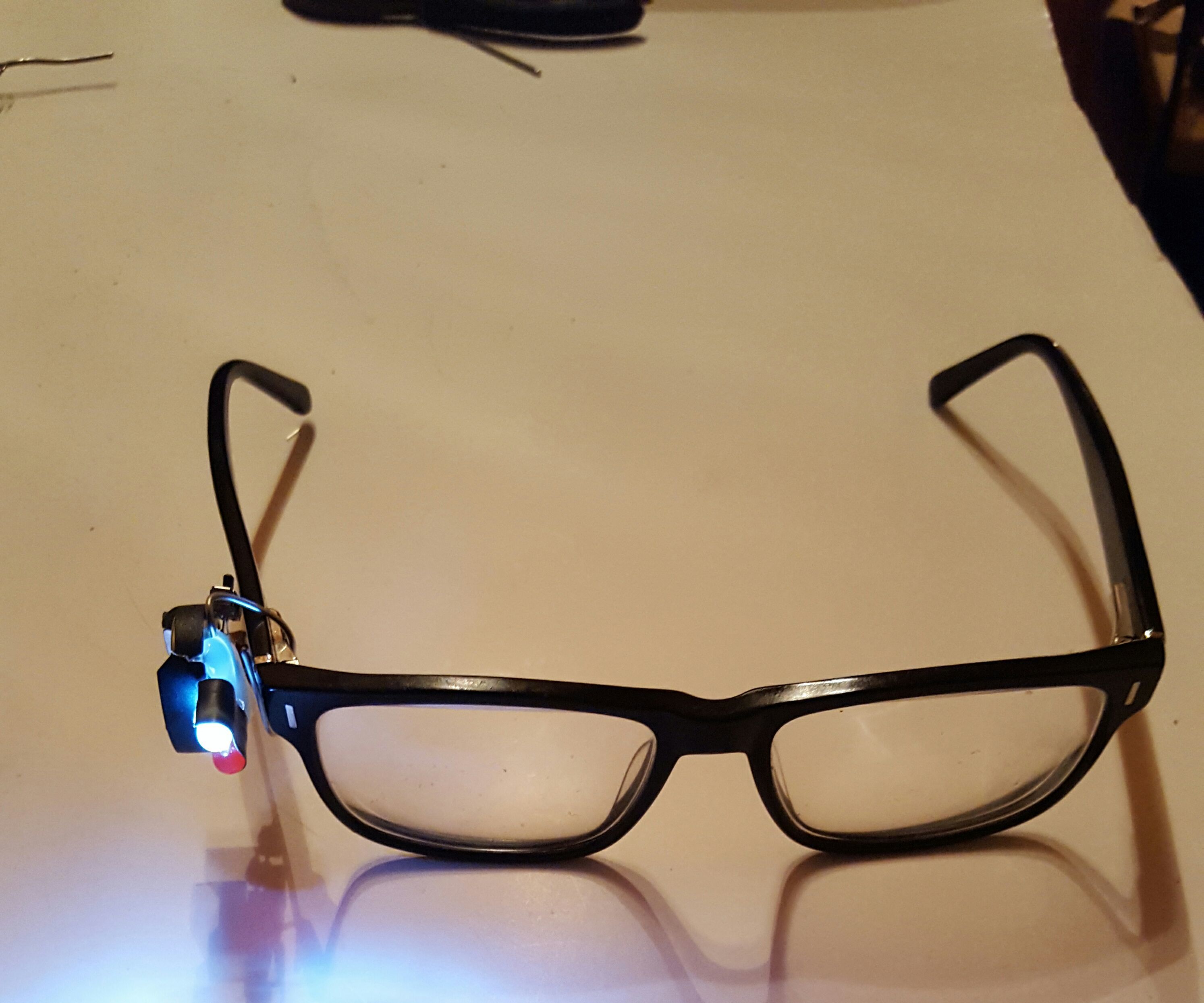 The Glasses Light