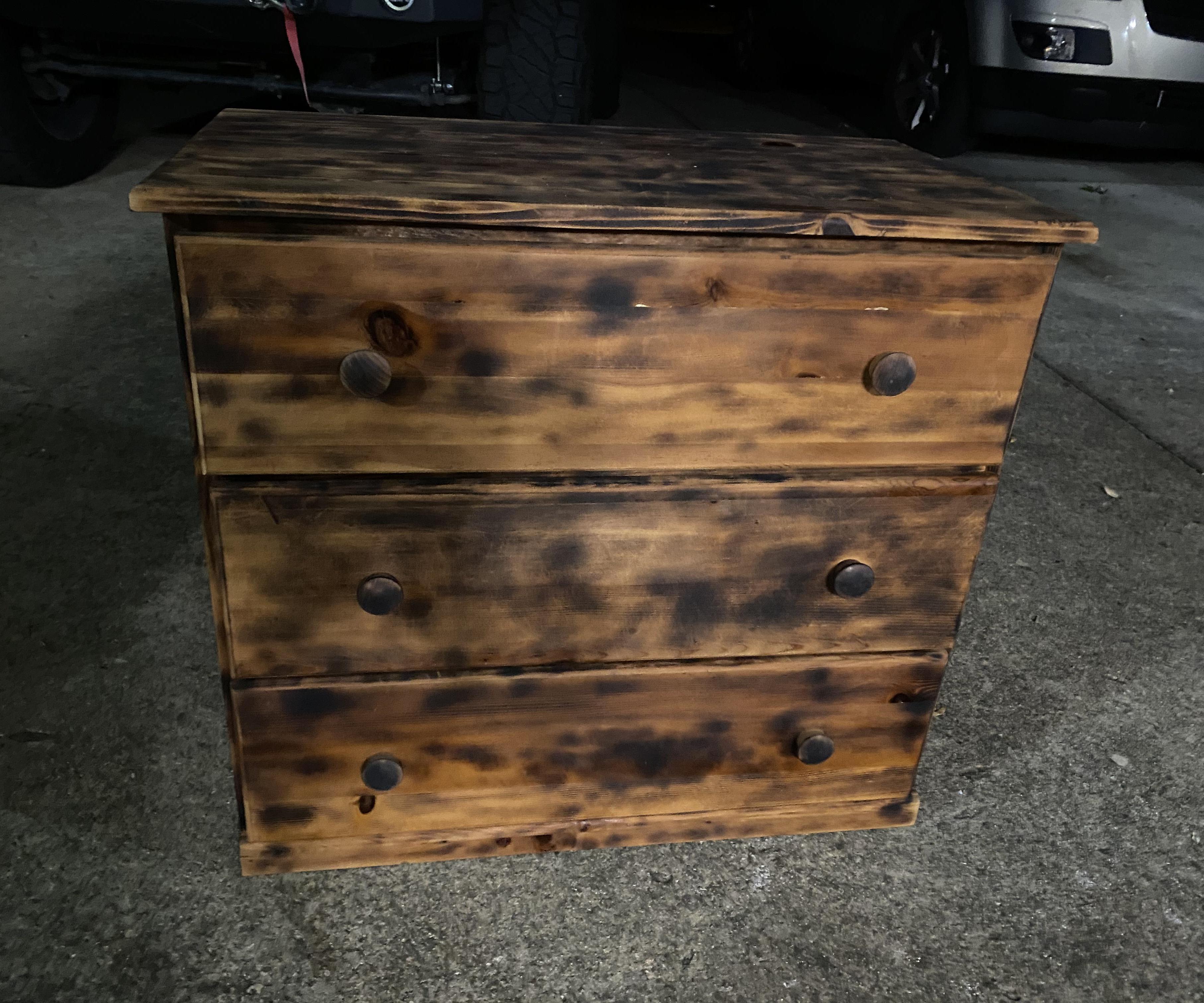 Refurbishing a Old Piece of Furniture 