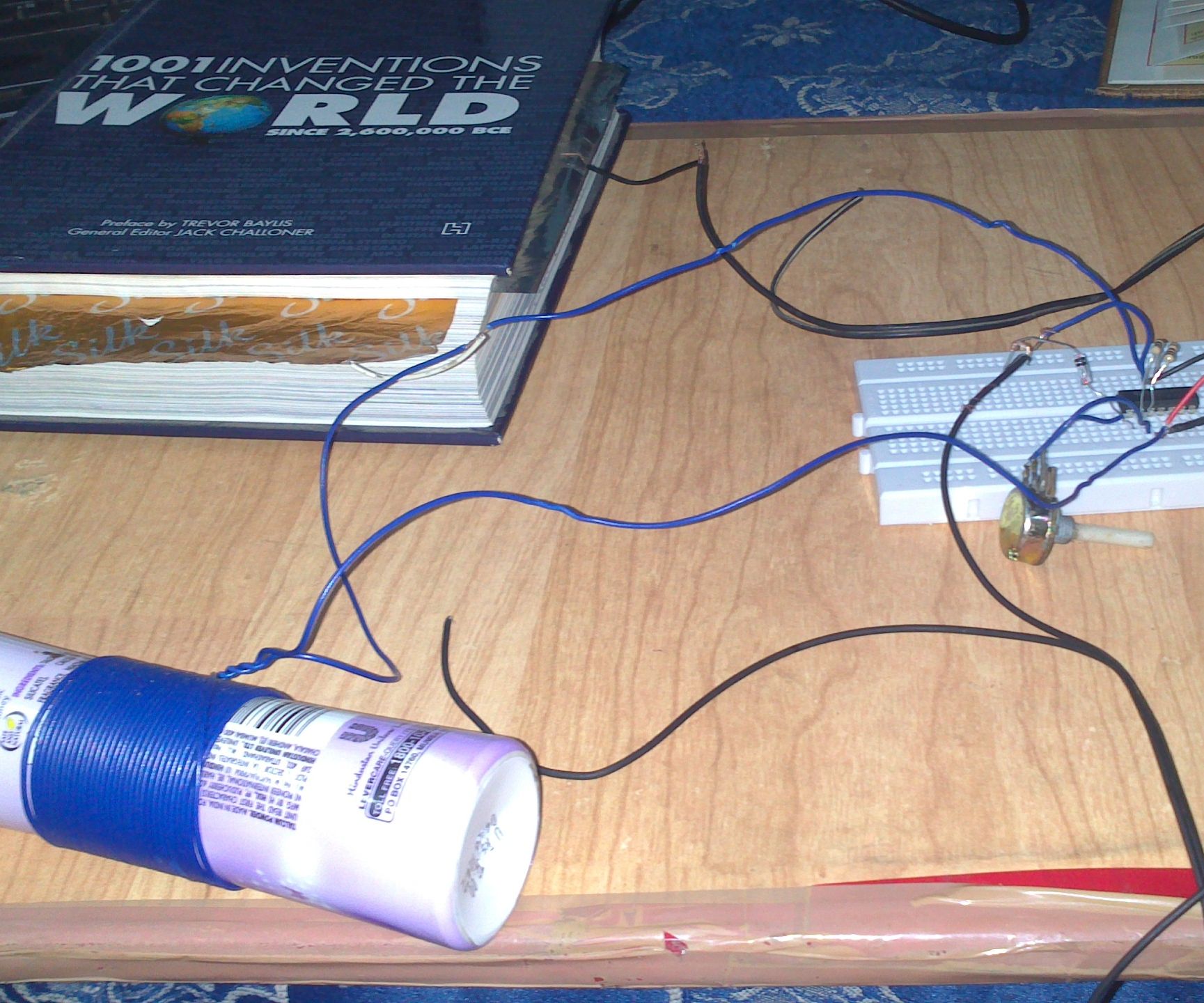 A minimalisitic home built radio