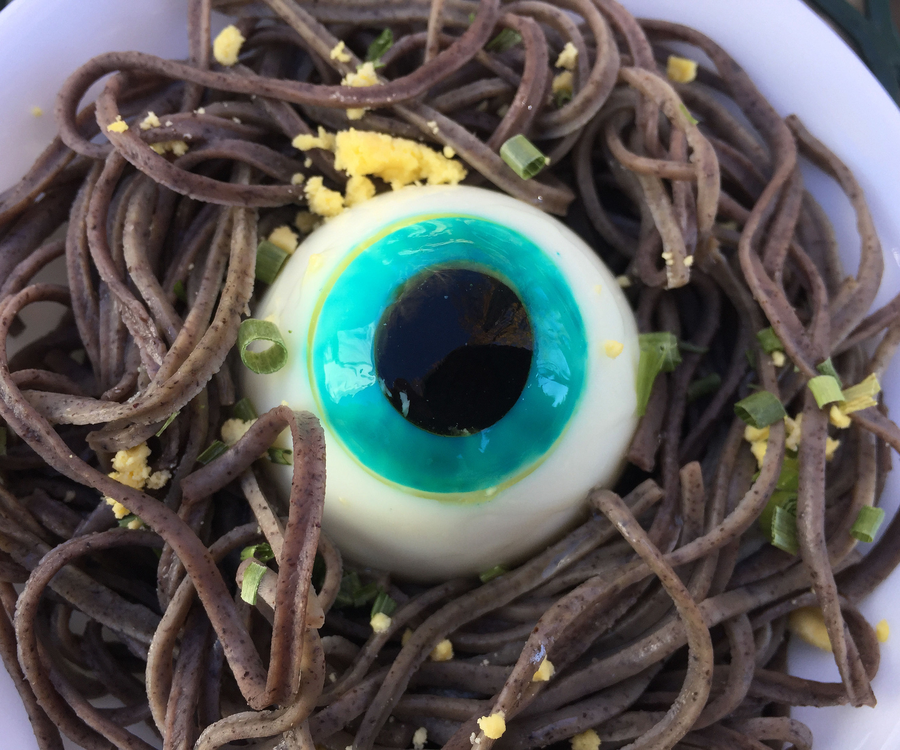 Creepy Deviled Egg Eyeballs