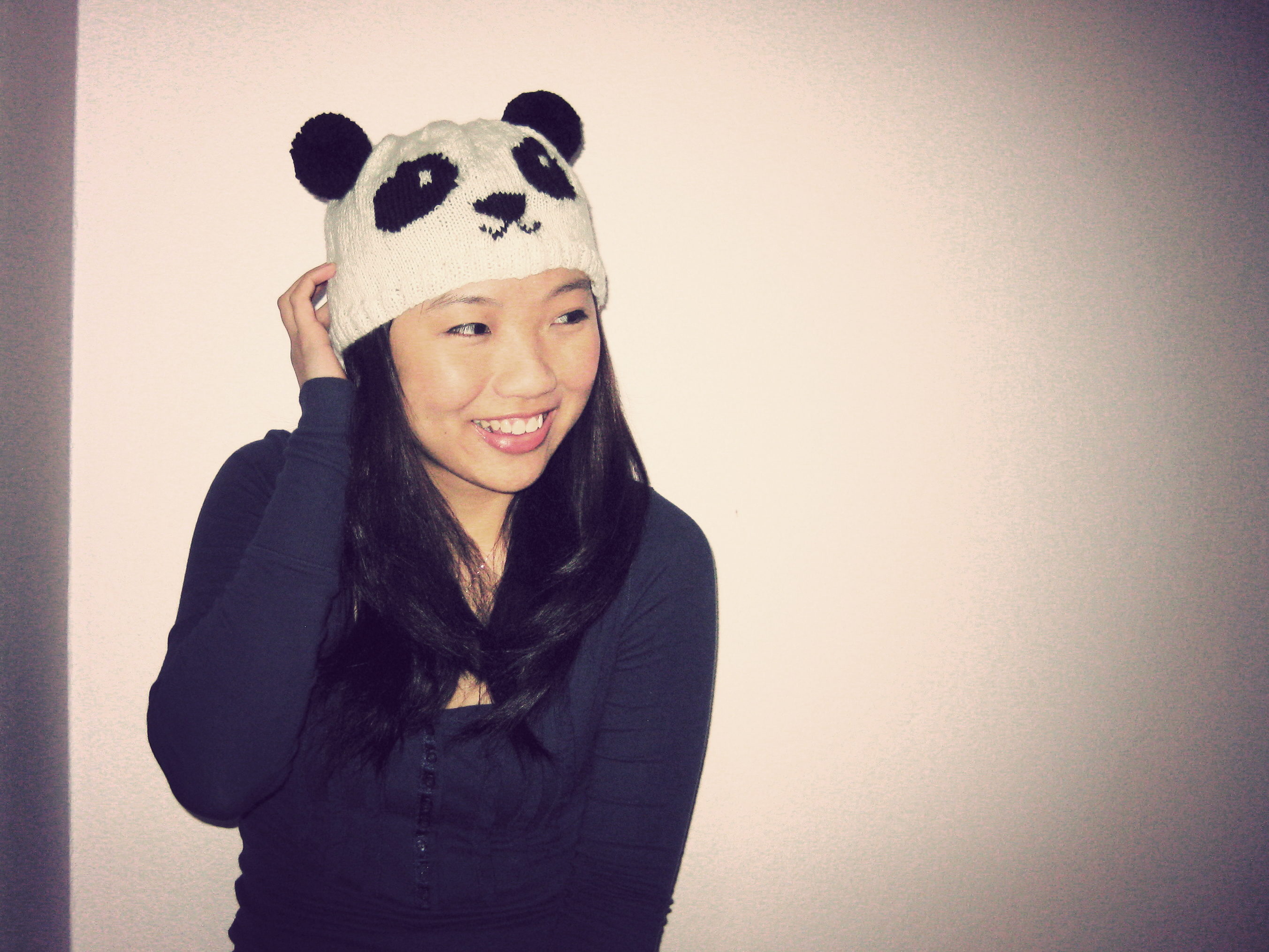 DIY: Knitted Panda Hat