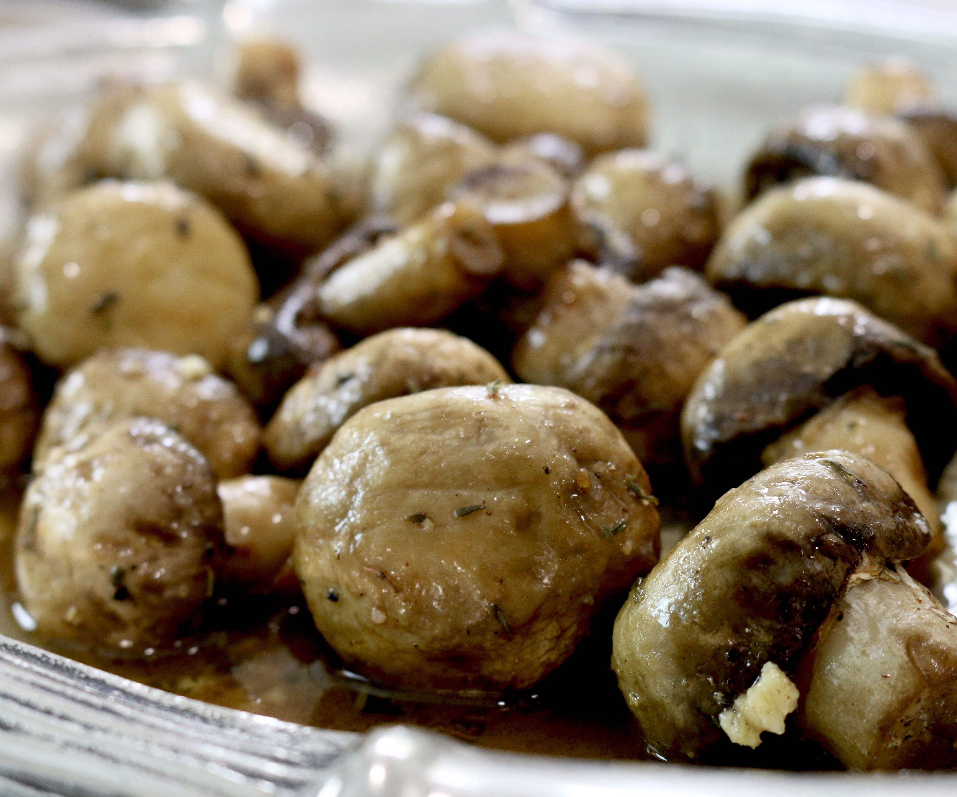 Roasted Mushrooms With Browned Butter, Garlic and Thyme Sauce