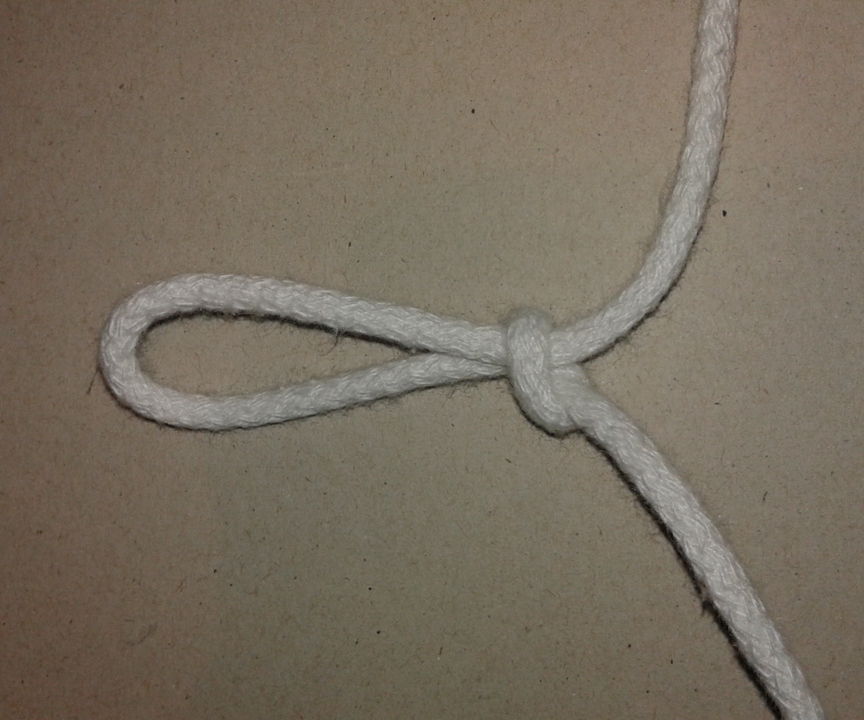 Magic loop knot