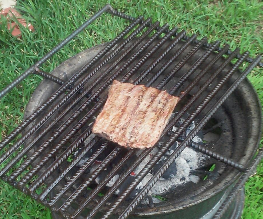 Rim Charcoal Grill 
