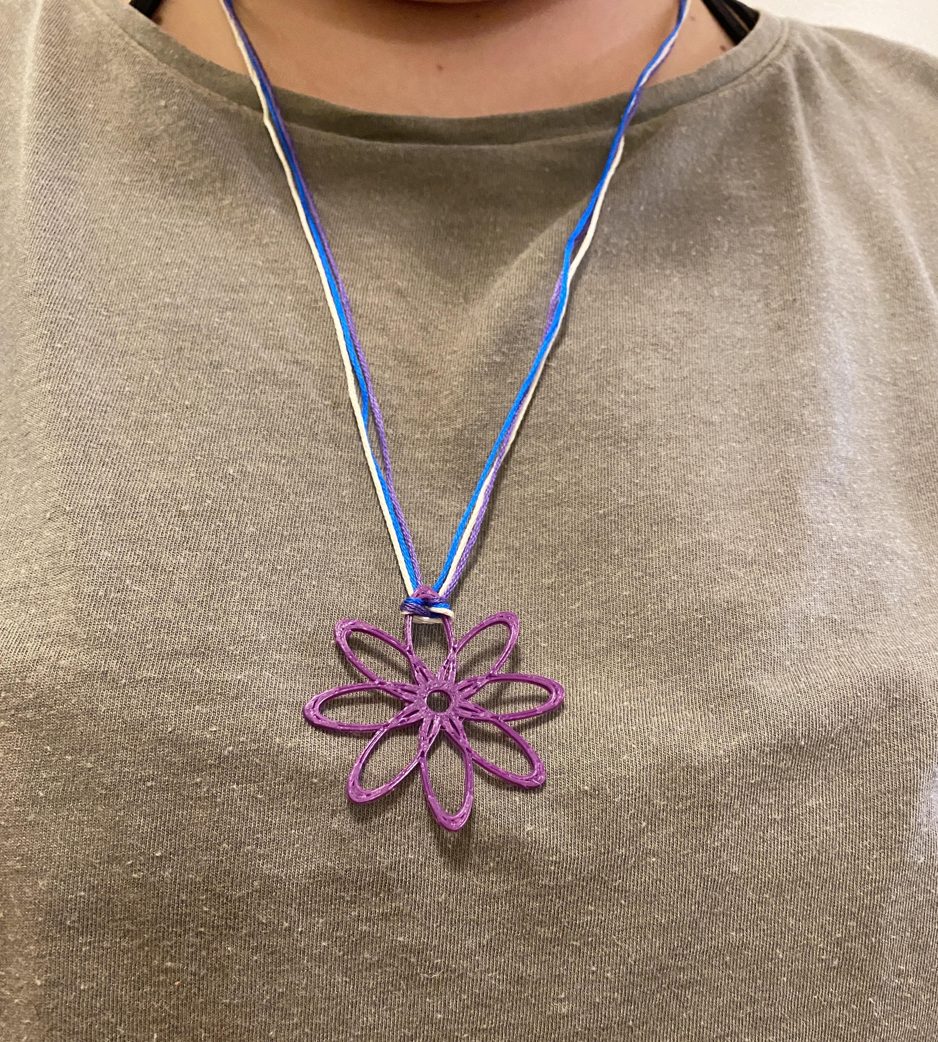 3D Printed Flower Necklace Using Tinkercad Codeblocks