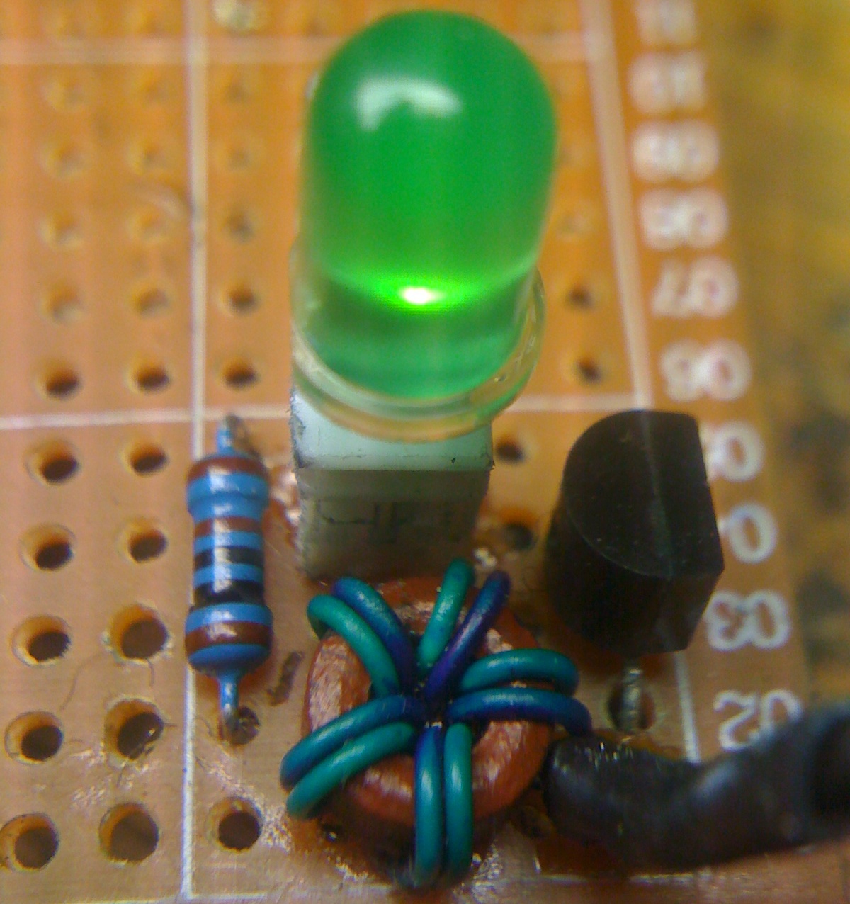 Small Joule Thief