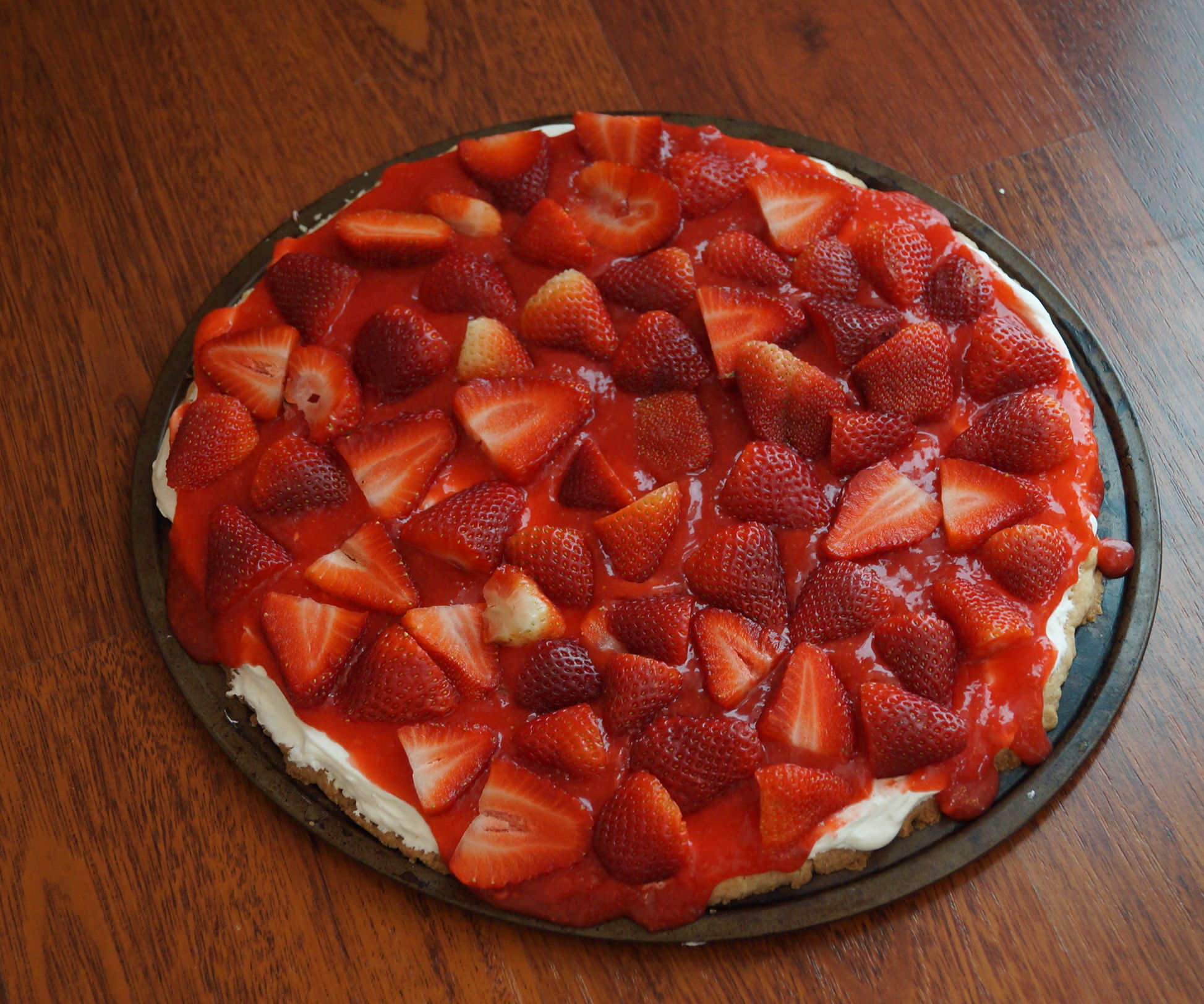 STRAWBERRY PIZZA PIE