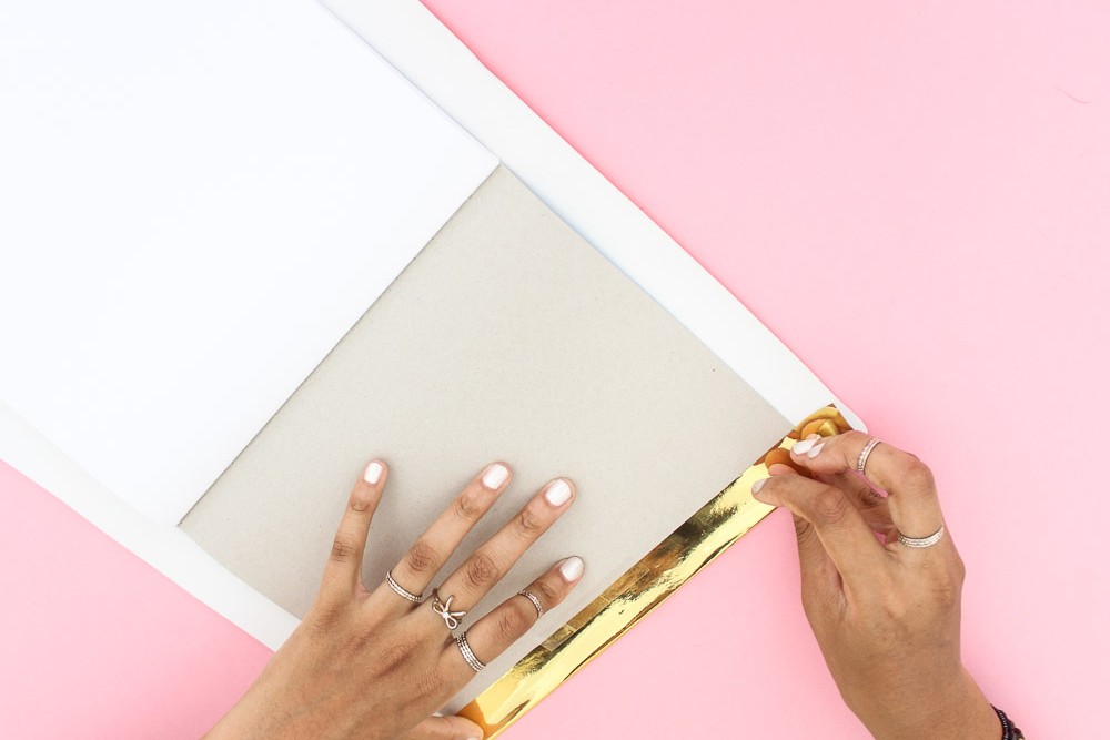 diy-tips-forrar-mascotas-libretas-escuela-clases-diferentes-ideas-inspiracion-colegio-como-hacer-tutorial-manualidad-santo-domingo-3-e1439594905589.jpg
