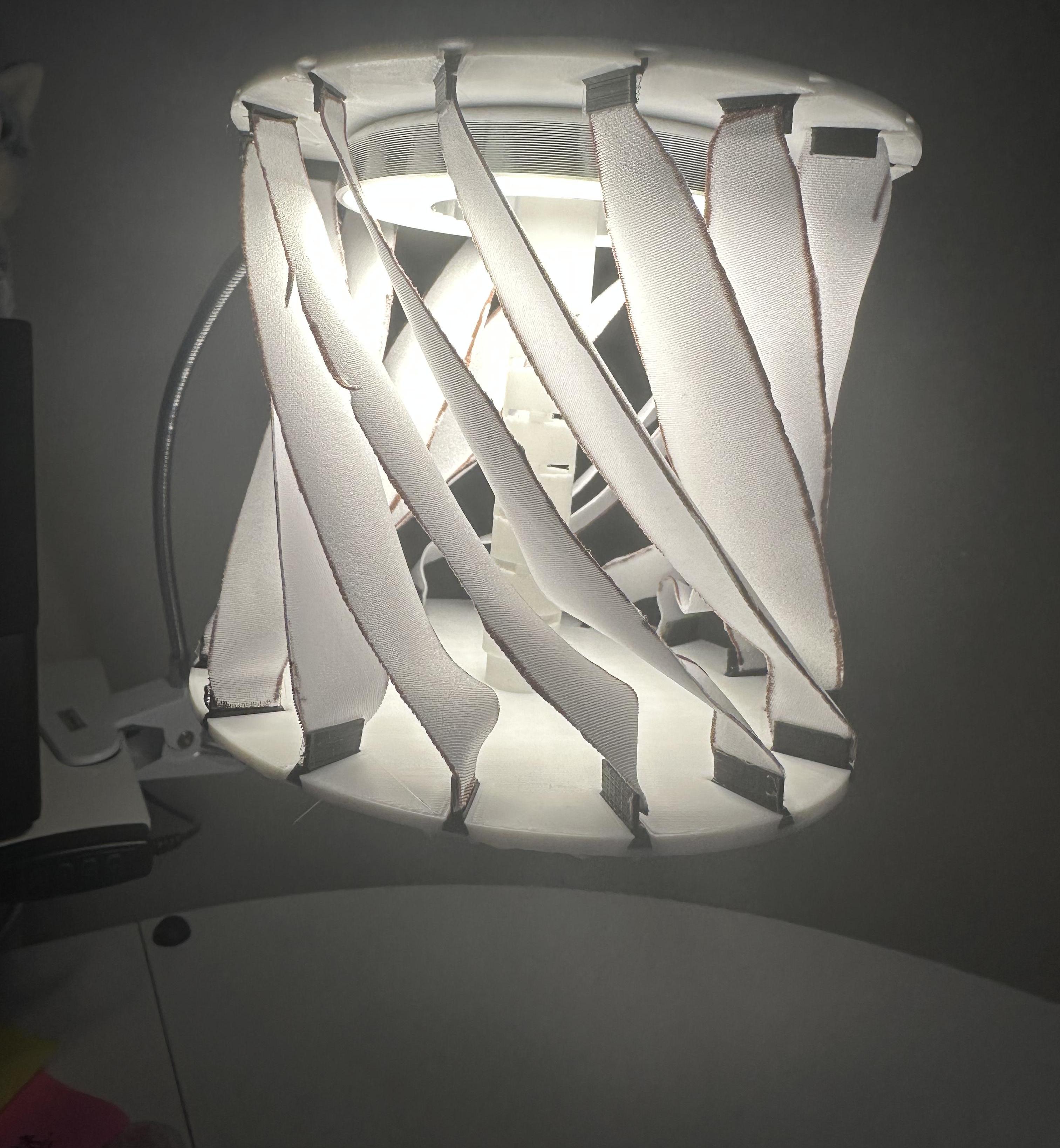 Rotating Lamp Cover
