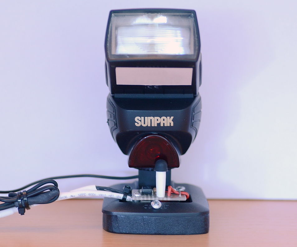 Slave Trigger Flash