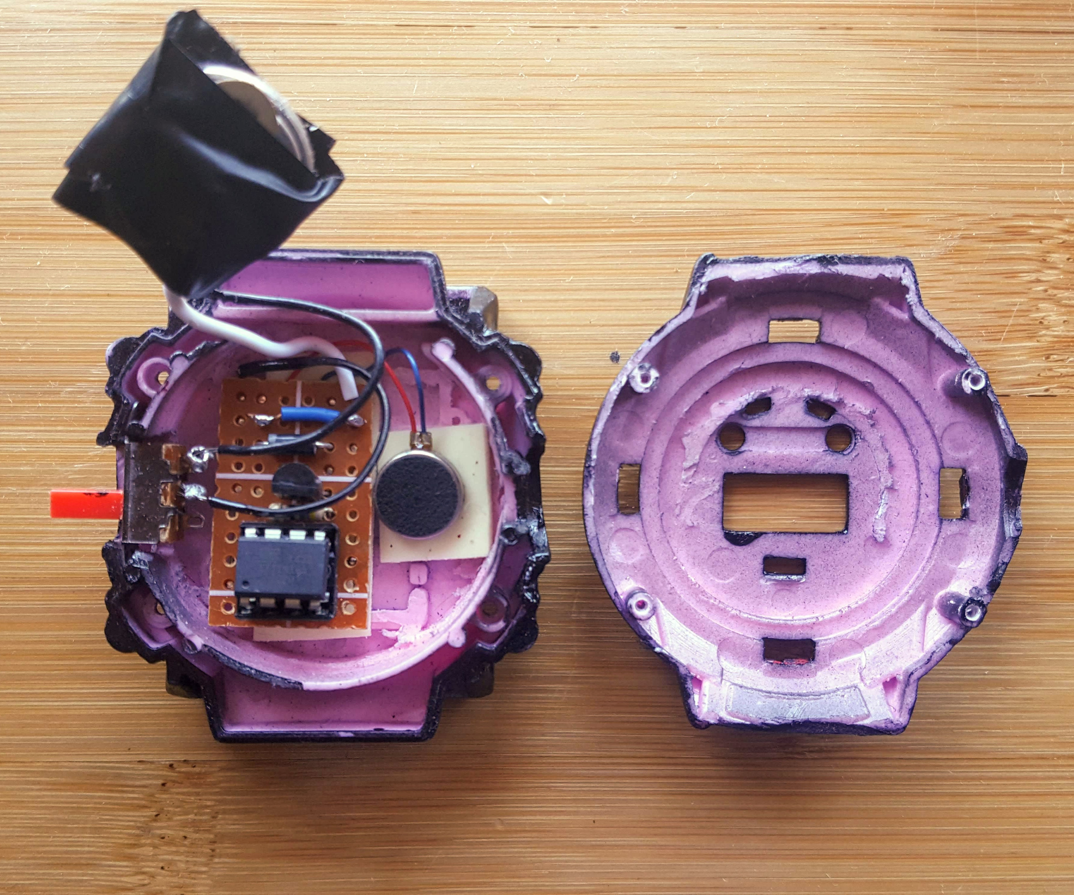 Vibrating Watch to Remind Wearer Not to Waste Time