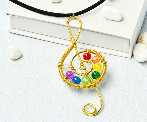 Beebeecraft Tutorials on How to Make Musical Note Wrapped Necklace