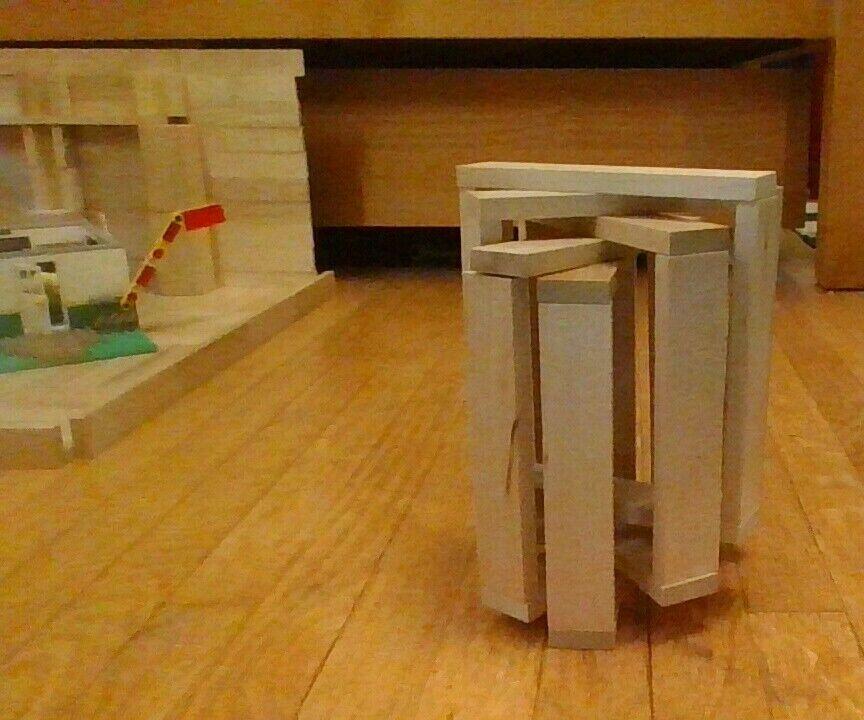 Simple Kêva Statue