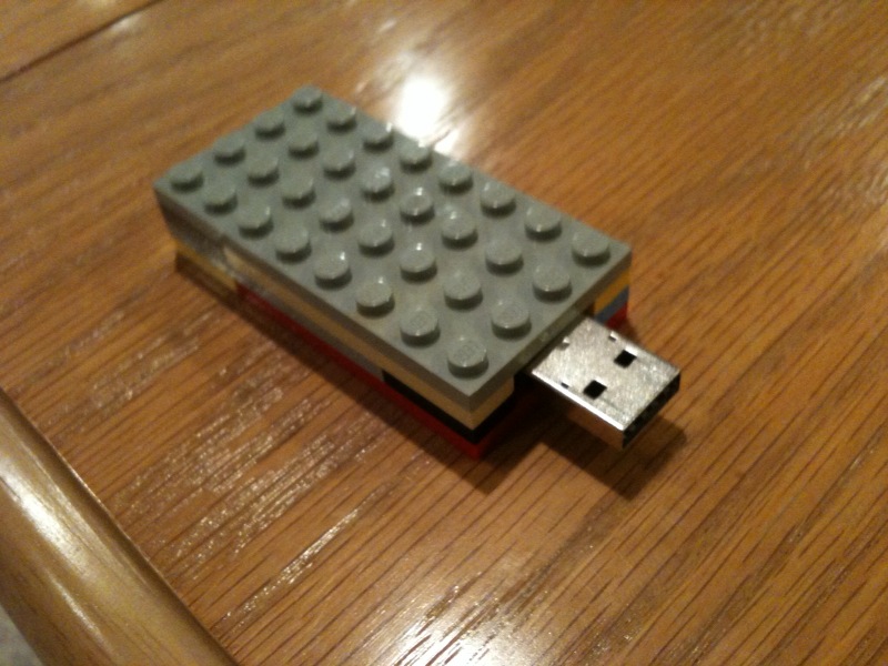 Lego usb drive