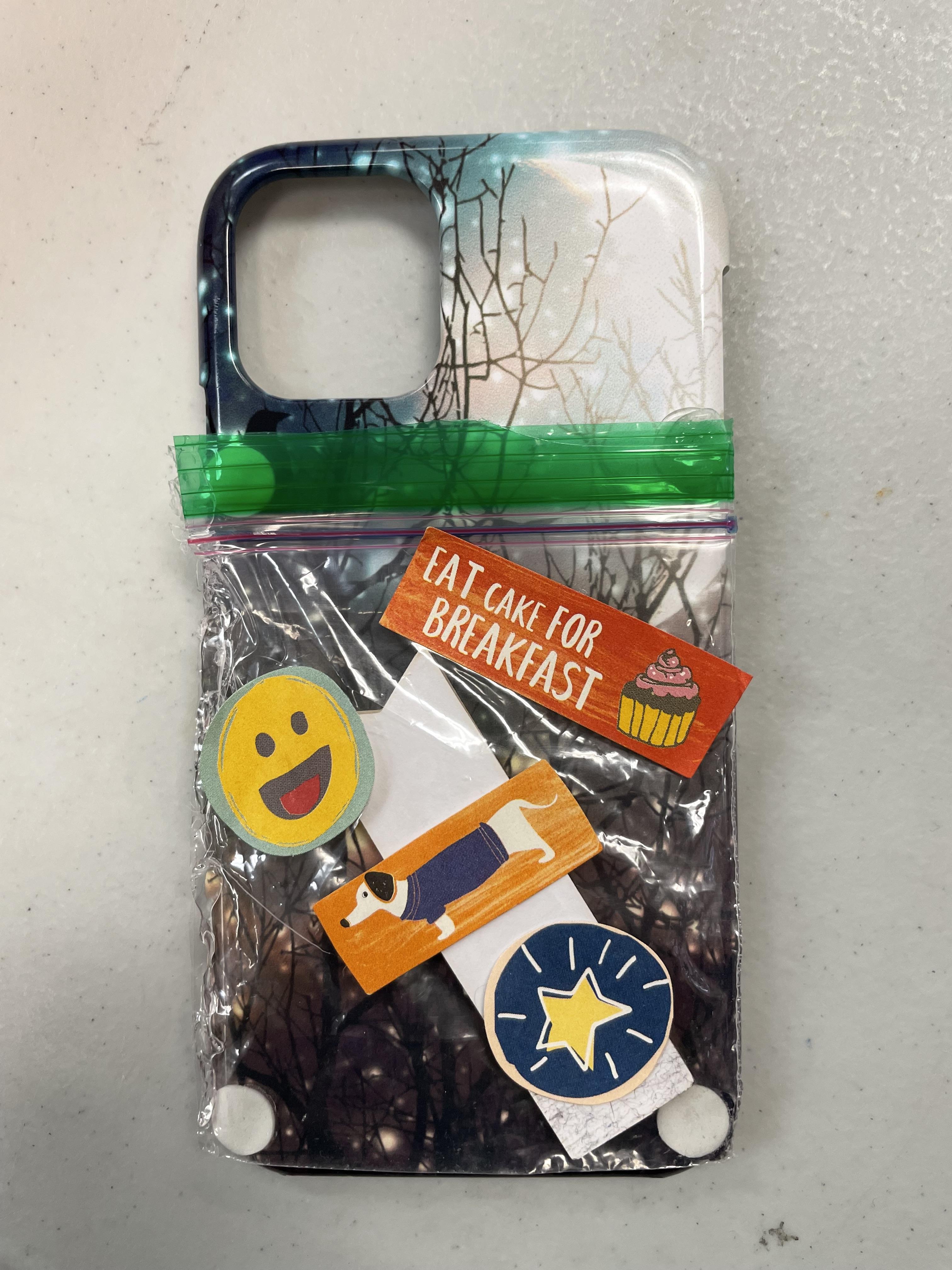 How to Make a Pocket for Your Phone
