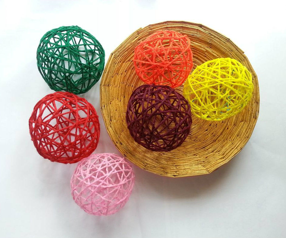 DIY Decorative Yarn Balls