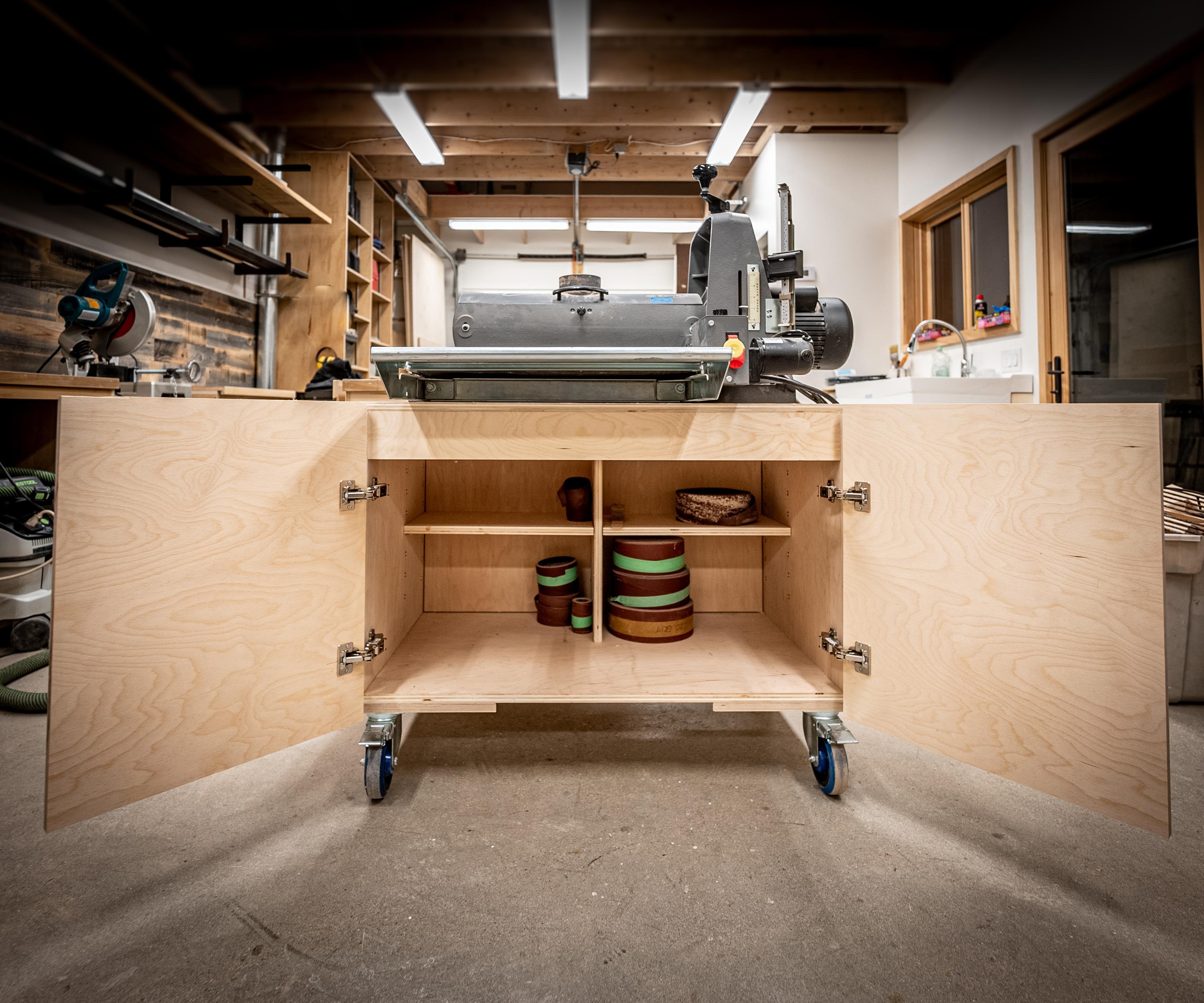 Heavy Duty Rolling Tool Base