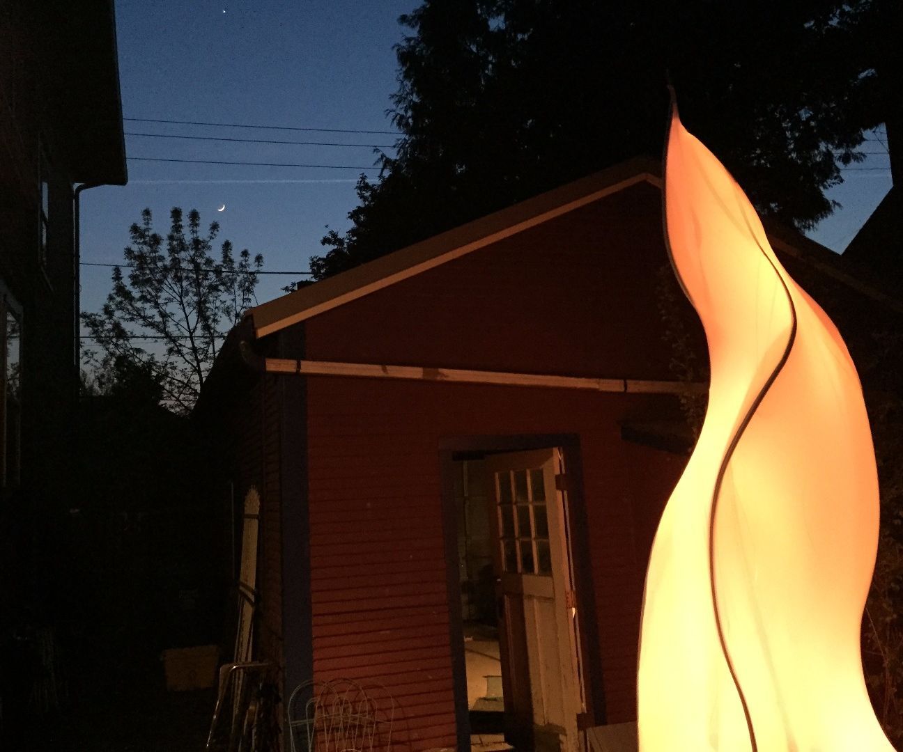 Raspberry Pi DMX Controller and Pure Data: An Animated Flame Art Installation