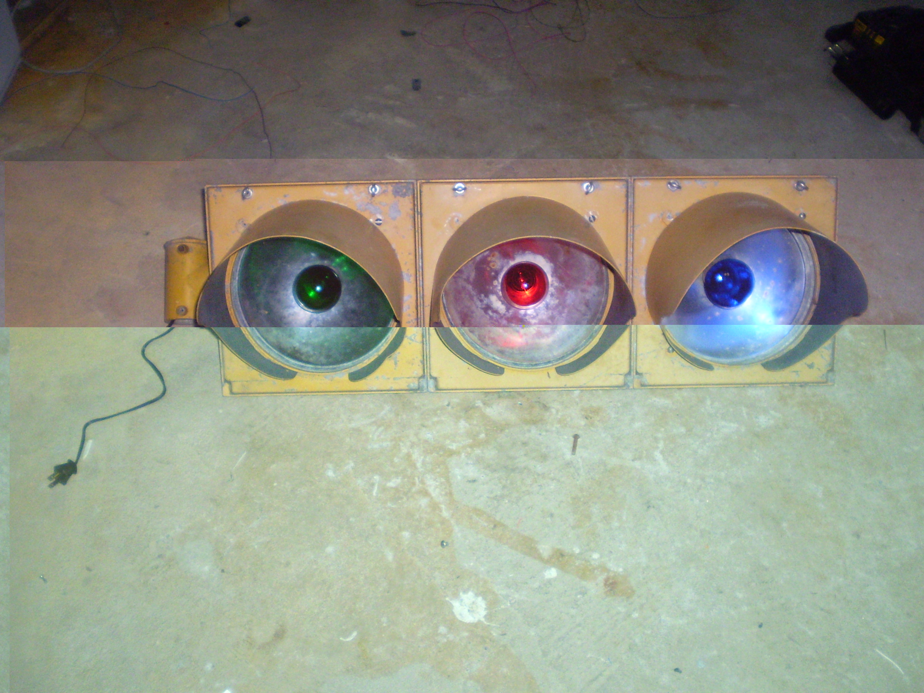 The Traffic light color organ (TLCO)