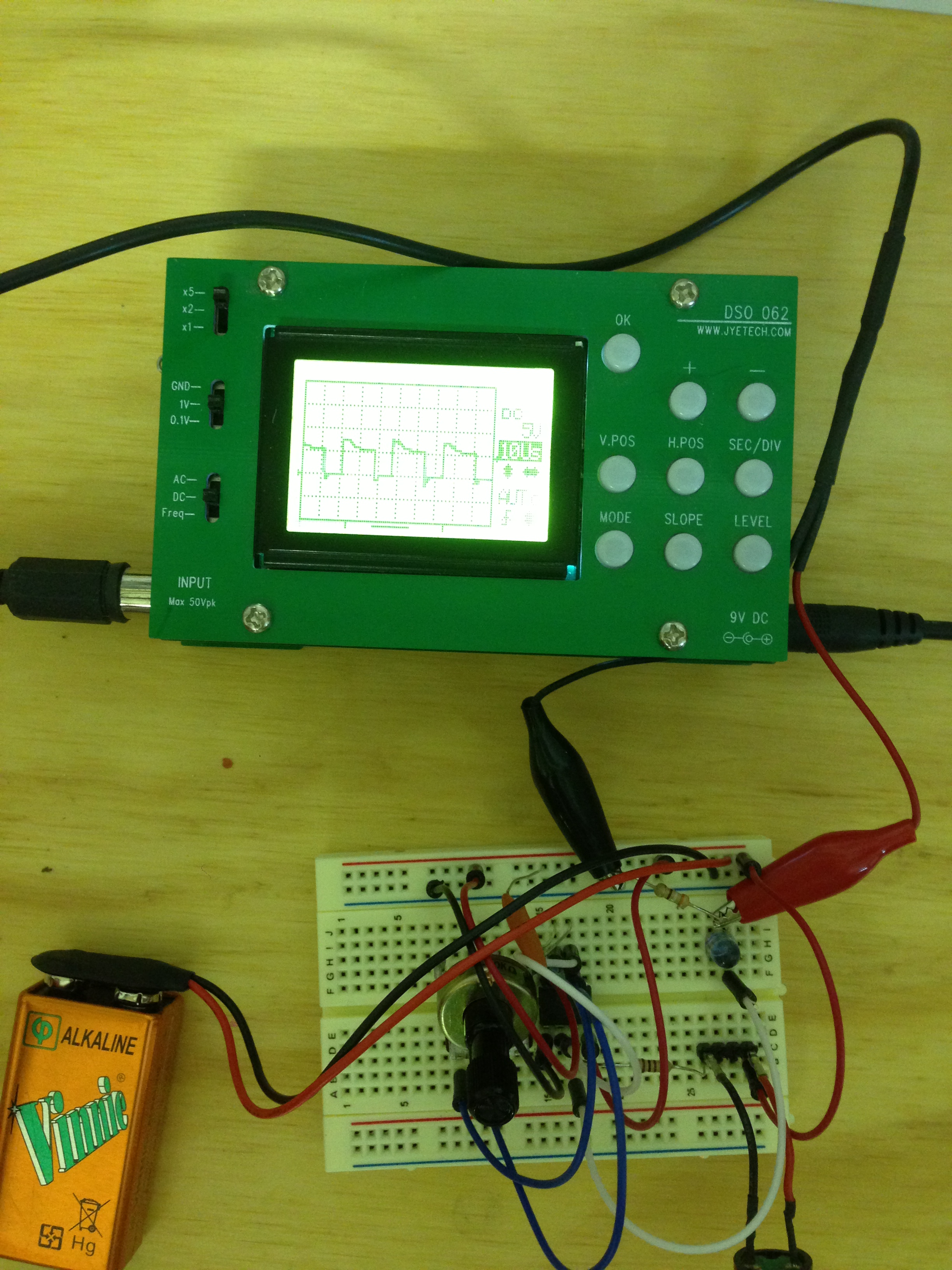 555 Noise Maker