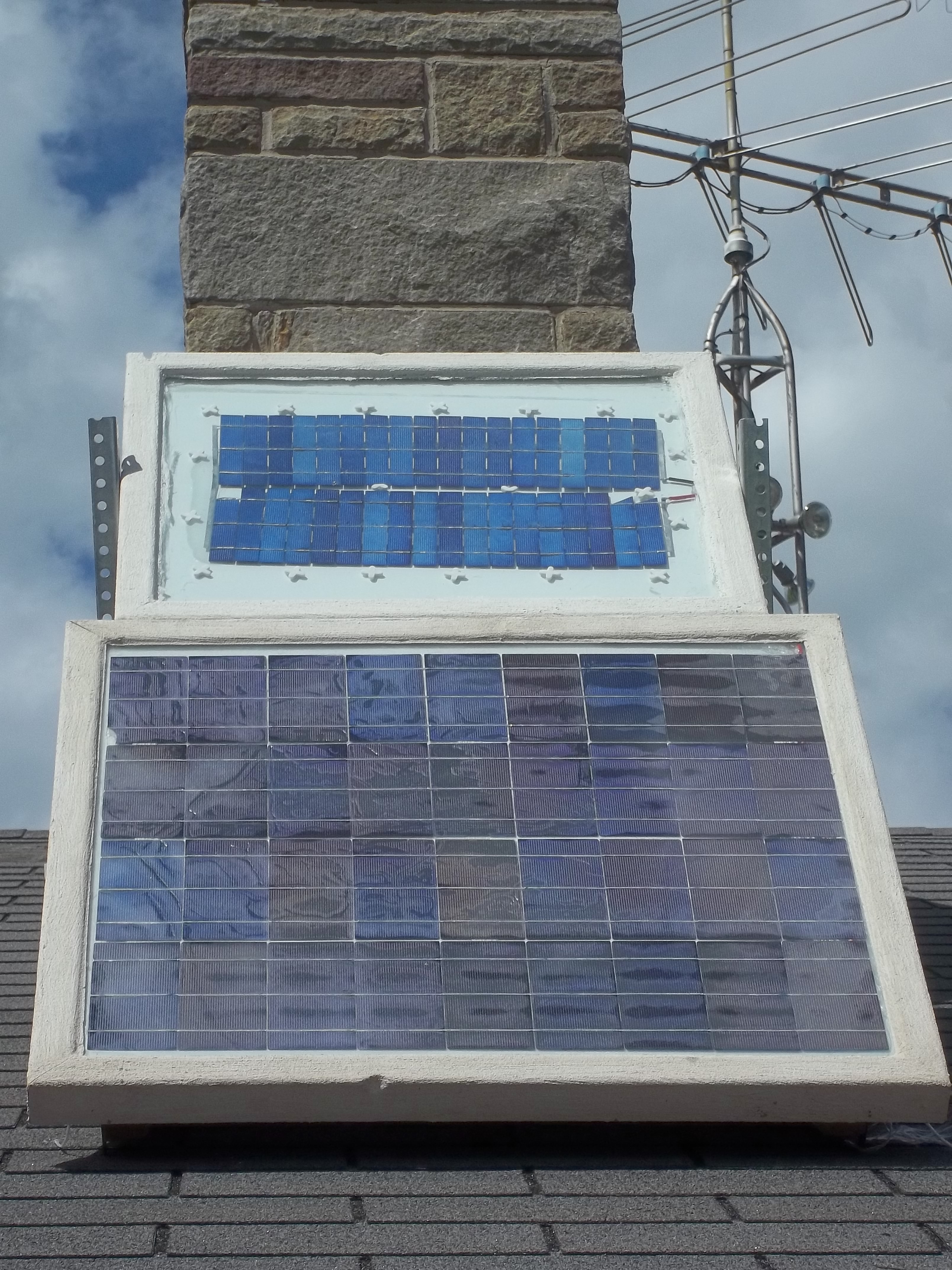 Building a solar panel, 2 glass panes style.