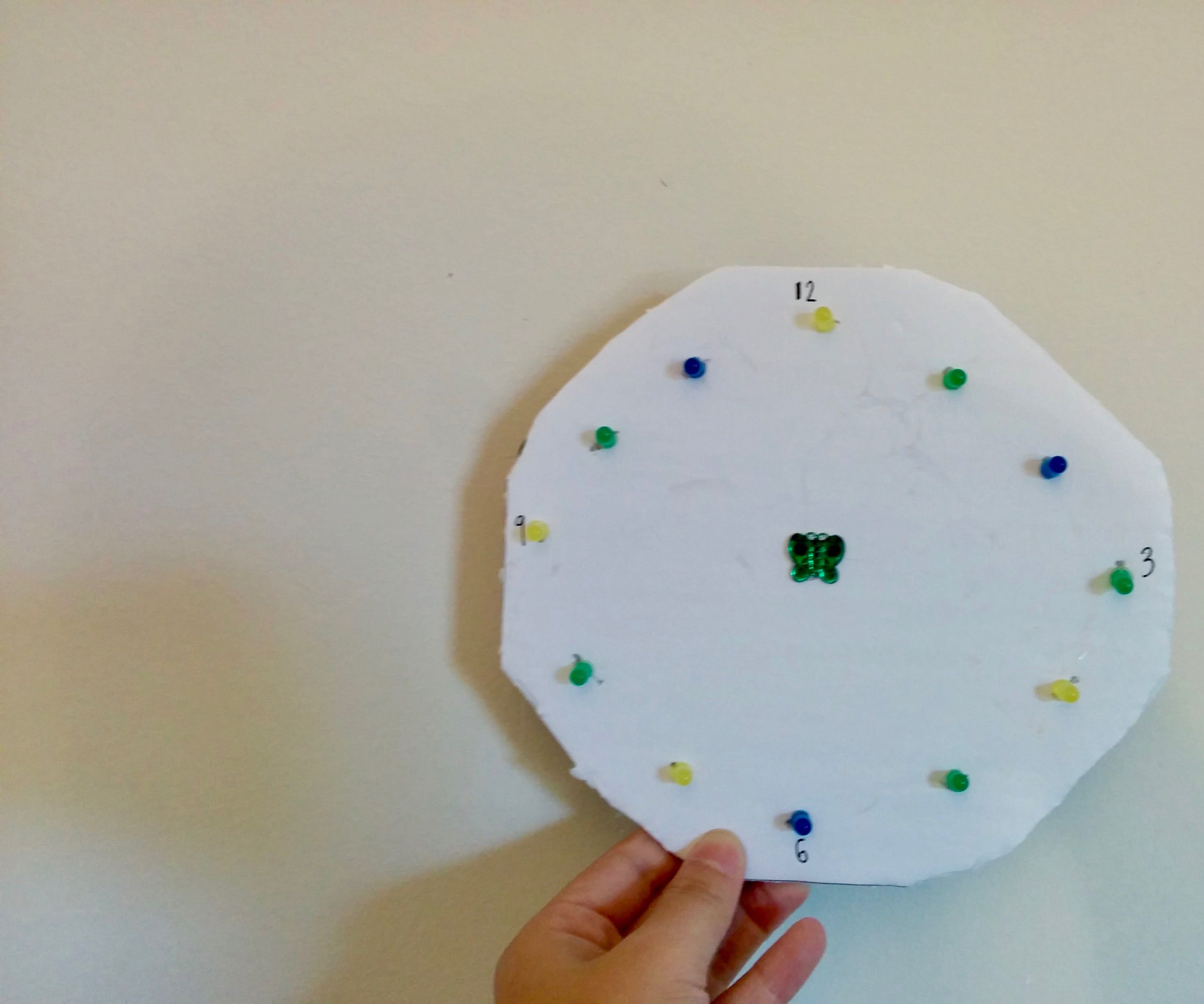 Minimalist LED Clock (Animated)