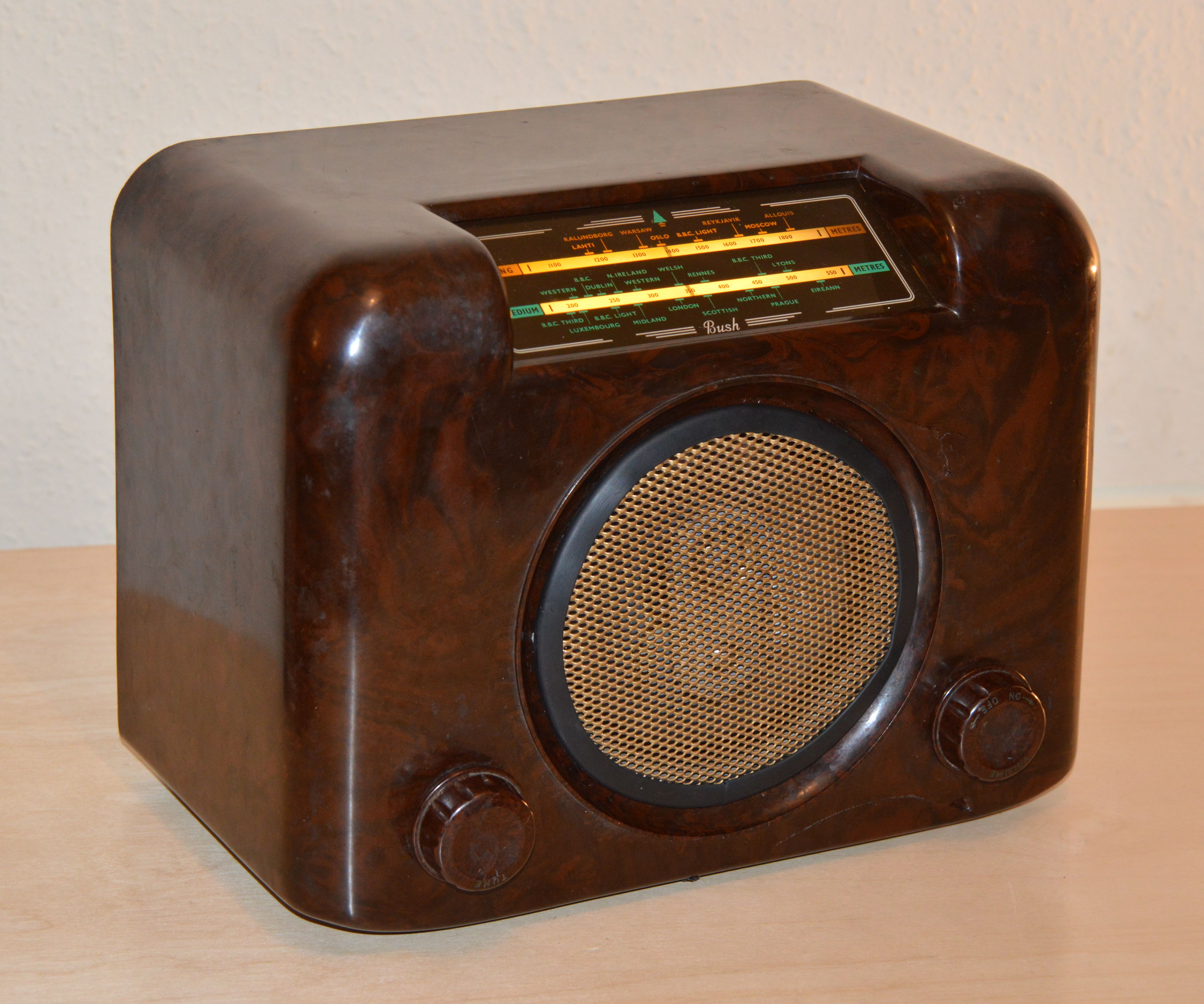Retro-Mod - Bluetooth Speaker Madness