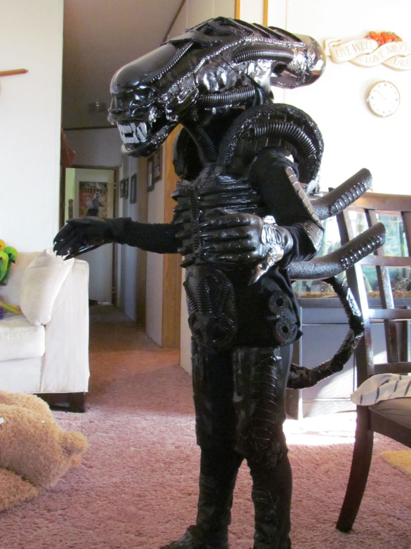 Alien Xenomorph Costume