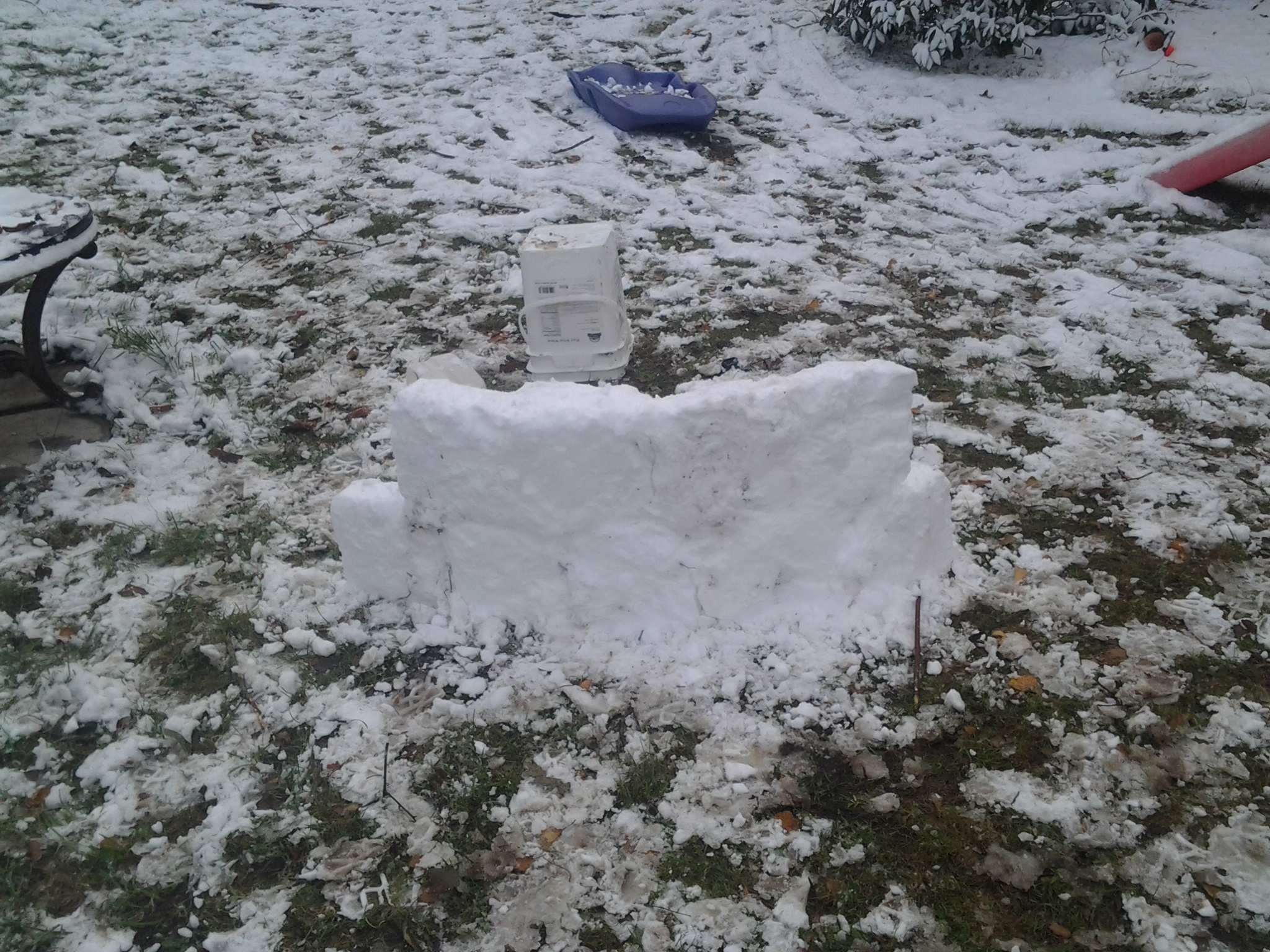 Igloo or snow fort with less then 3 inch's of snow.