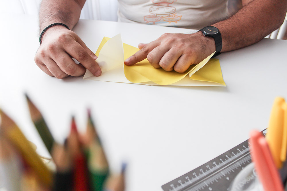 origami-canasta-portalapices-tutorial-diy-como-hacerlo-papel-facil-sencillo-pichon-santo-domingo-clases-16.jpg